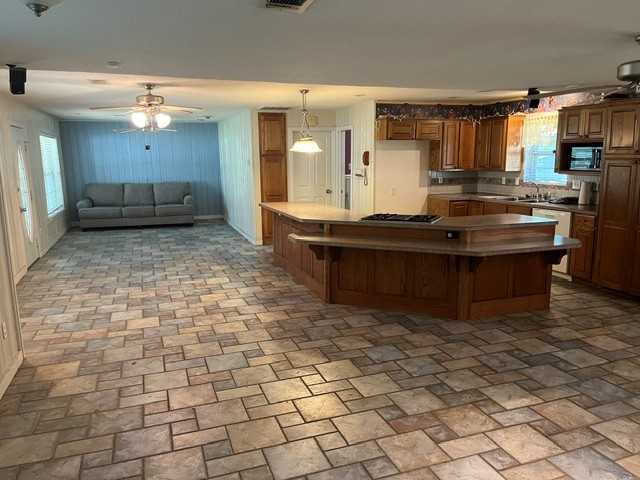 406 S Main Street Euless TX 76040