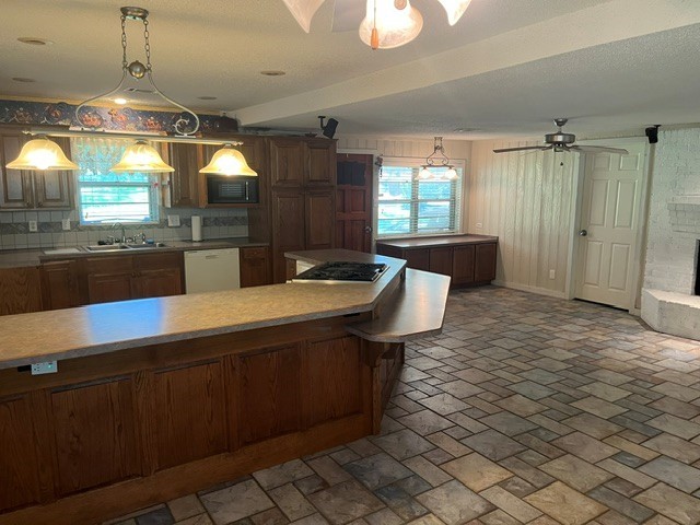 406 S Main Street Euless TX 76040