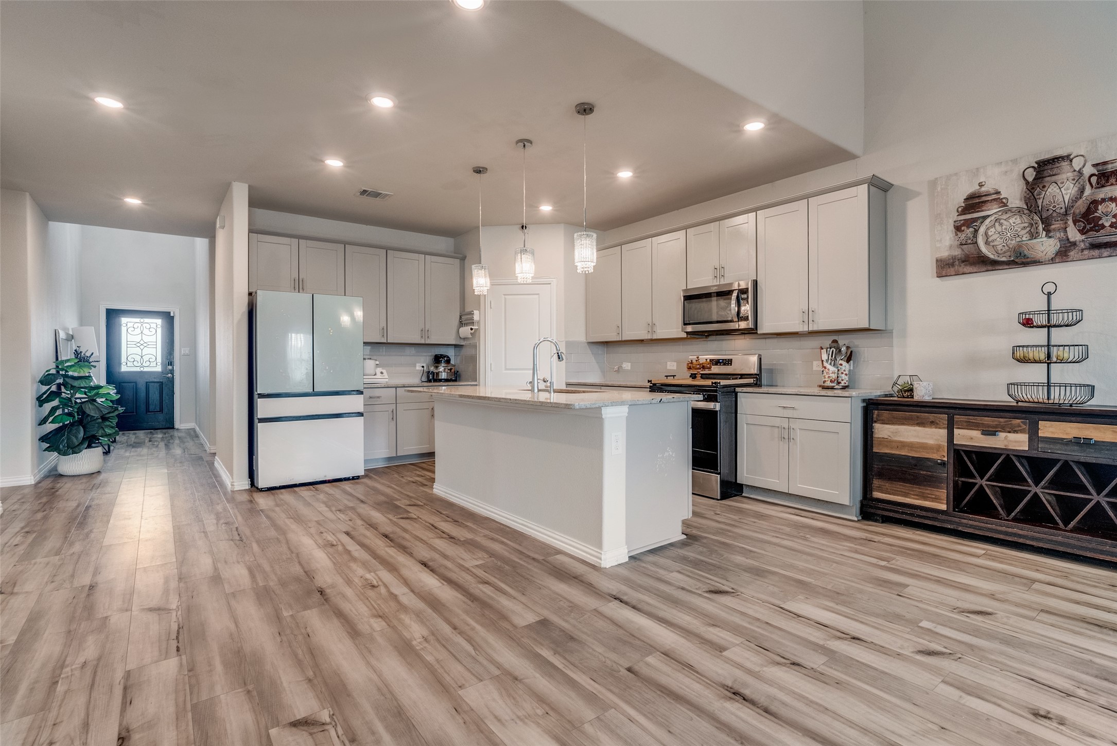 10901 Tamarisk Drive Fort Worth TX 76108
