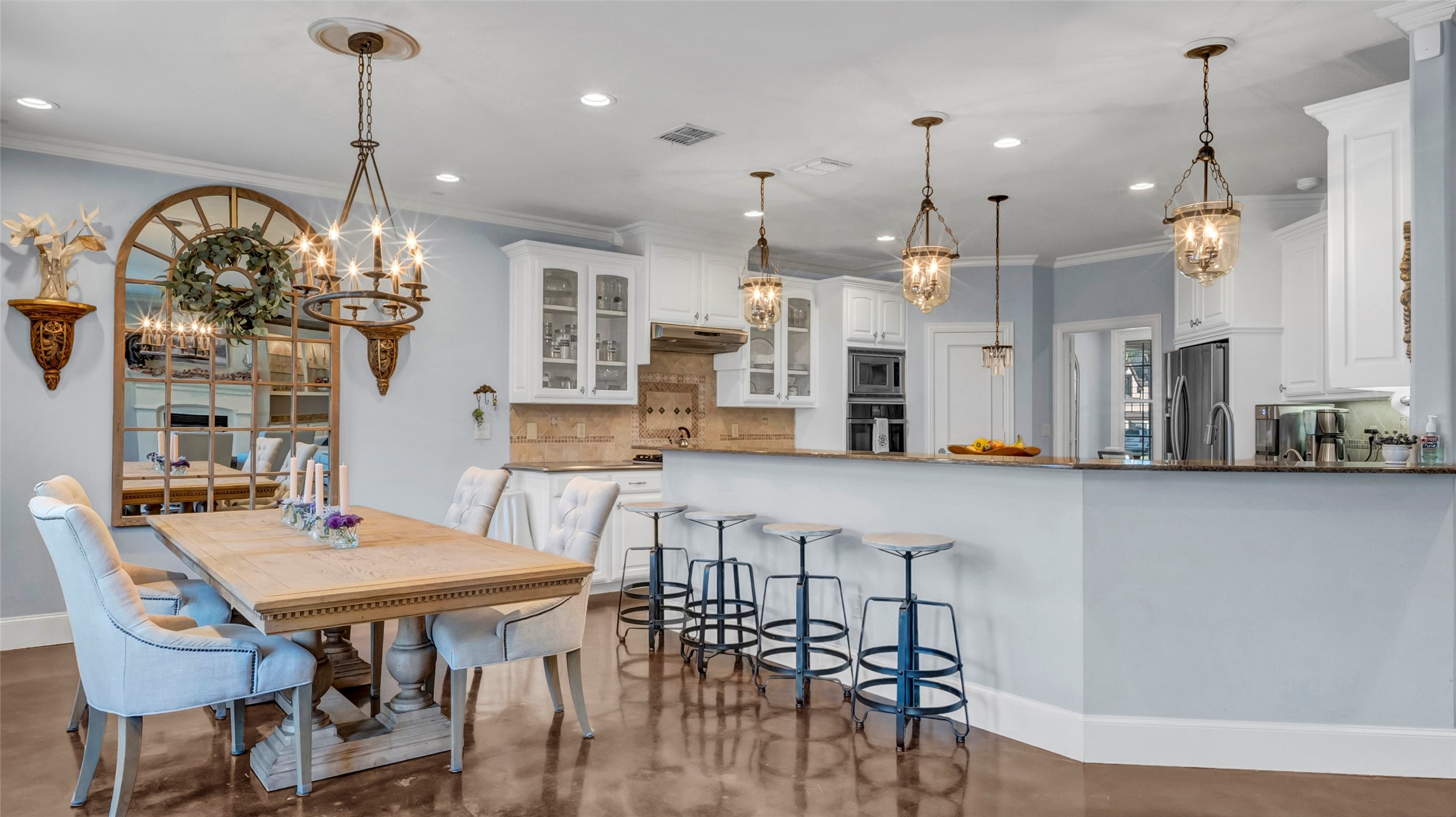 5527 Mccommas Boulevard Dallas TX 75206
