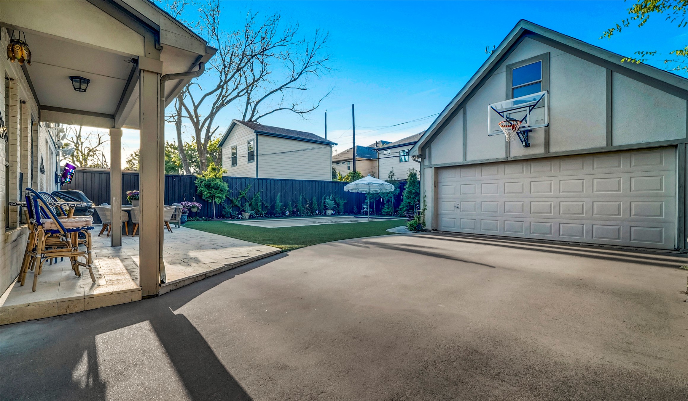 5527 Mccommas Boulevard Dallas TX 75206