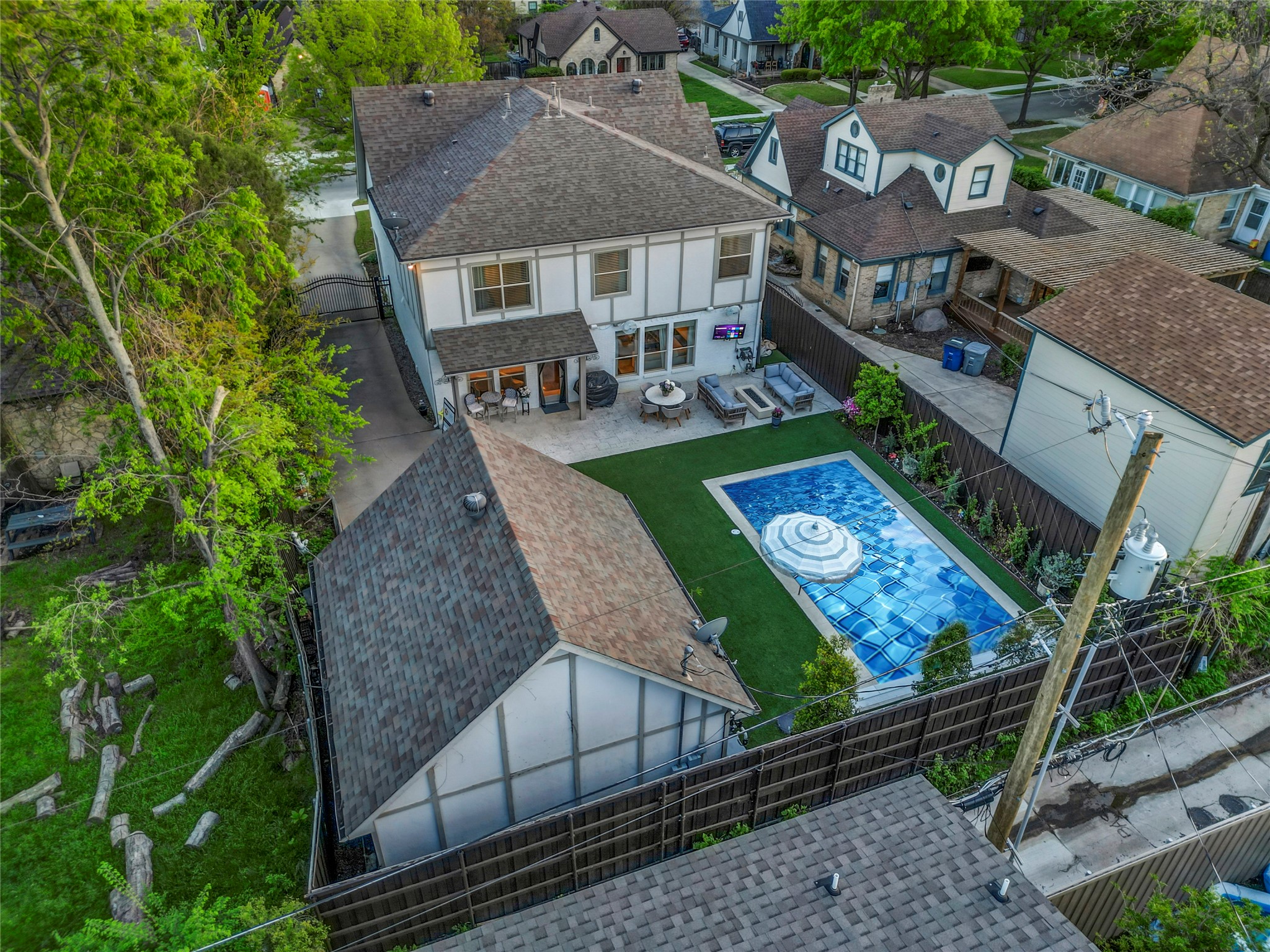 5527 Mccommas Boulevard Dallas TX 75206