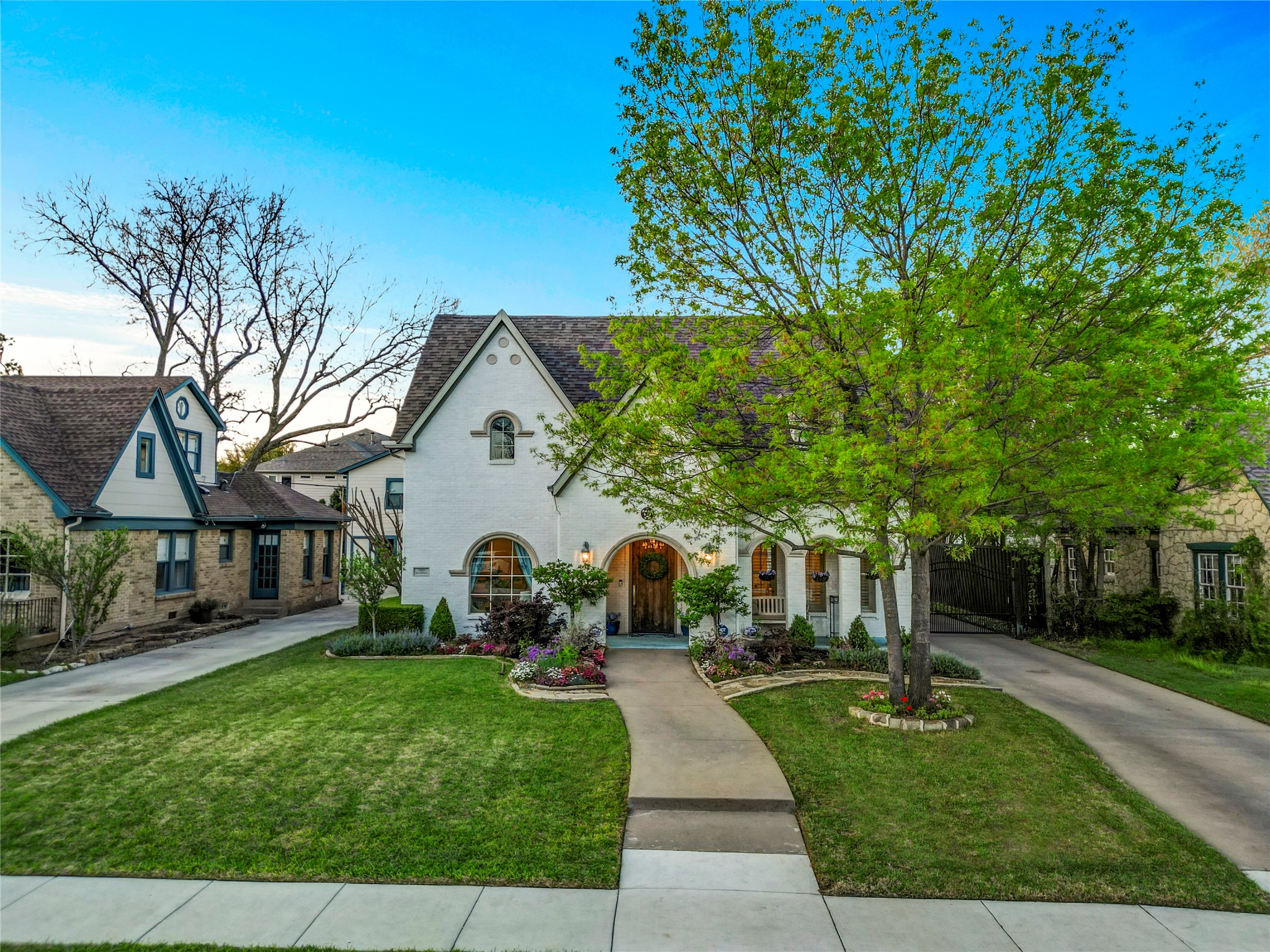 5527 Mccommas Boulevard Dallas TX 75206