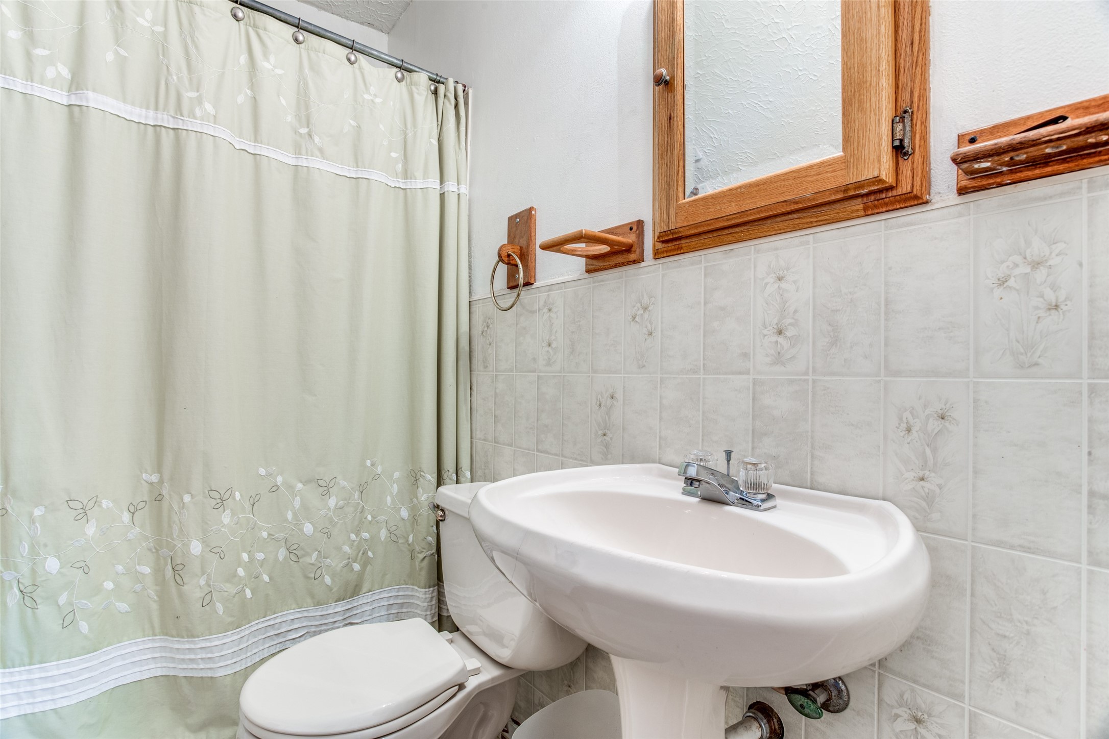 1405 Bluebonnet Drive Fort Worth TX 76111