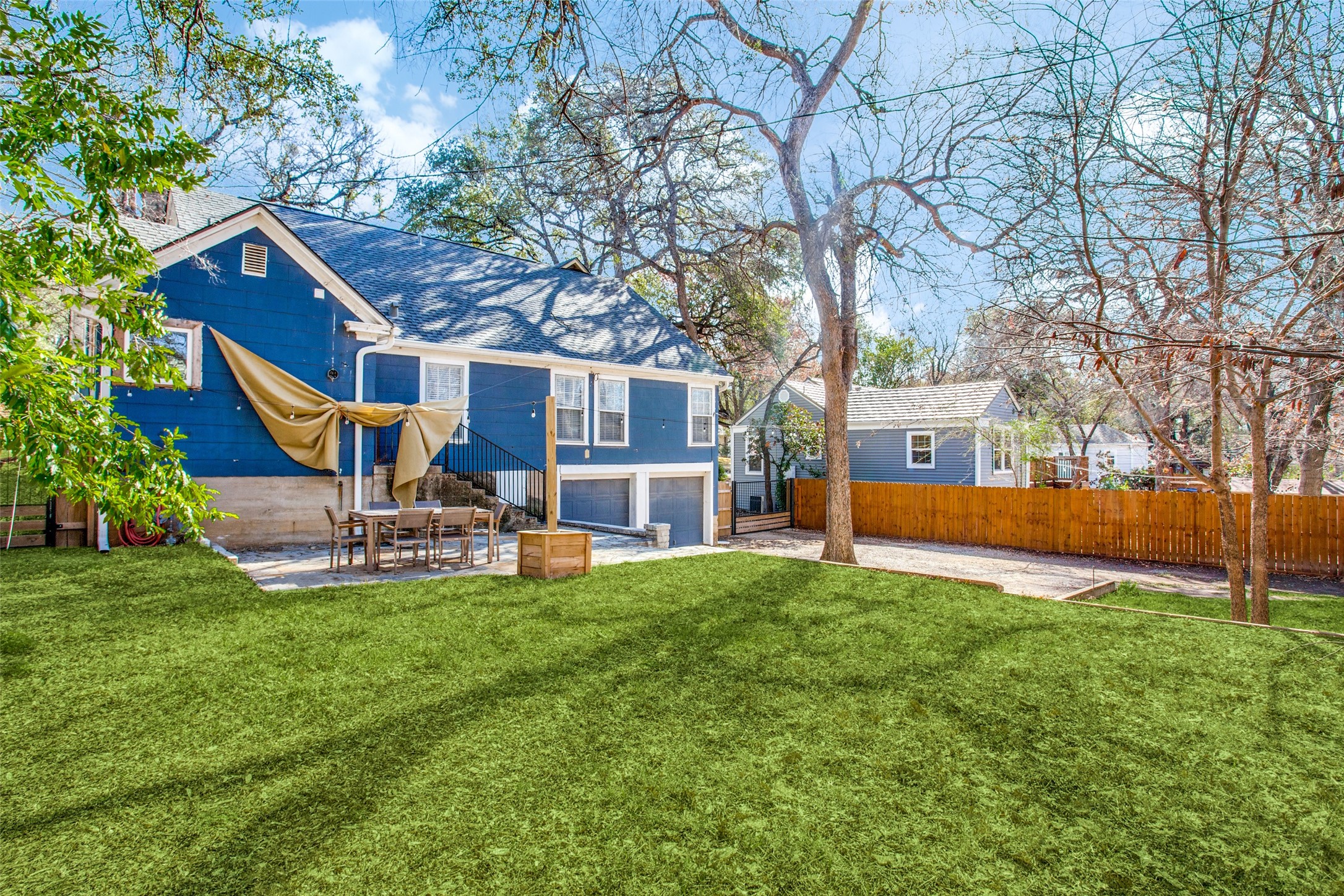 1405 Bluebonnet Drive Fort Worth TX 76111