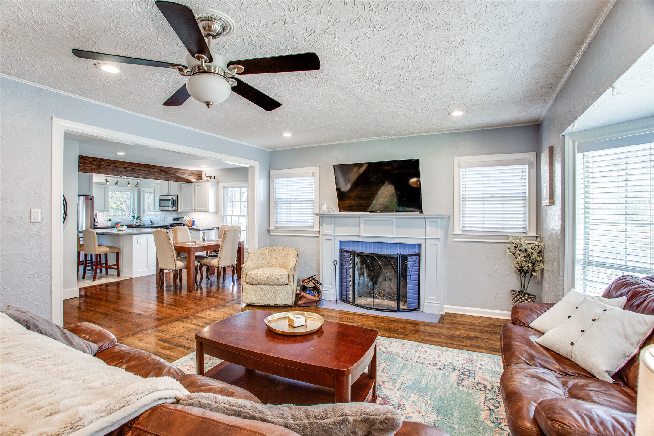 1405 Bluebonnet Drive Fort Worth TX 76111