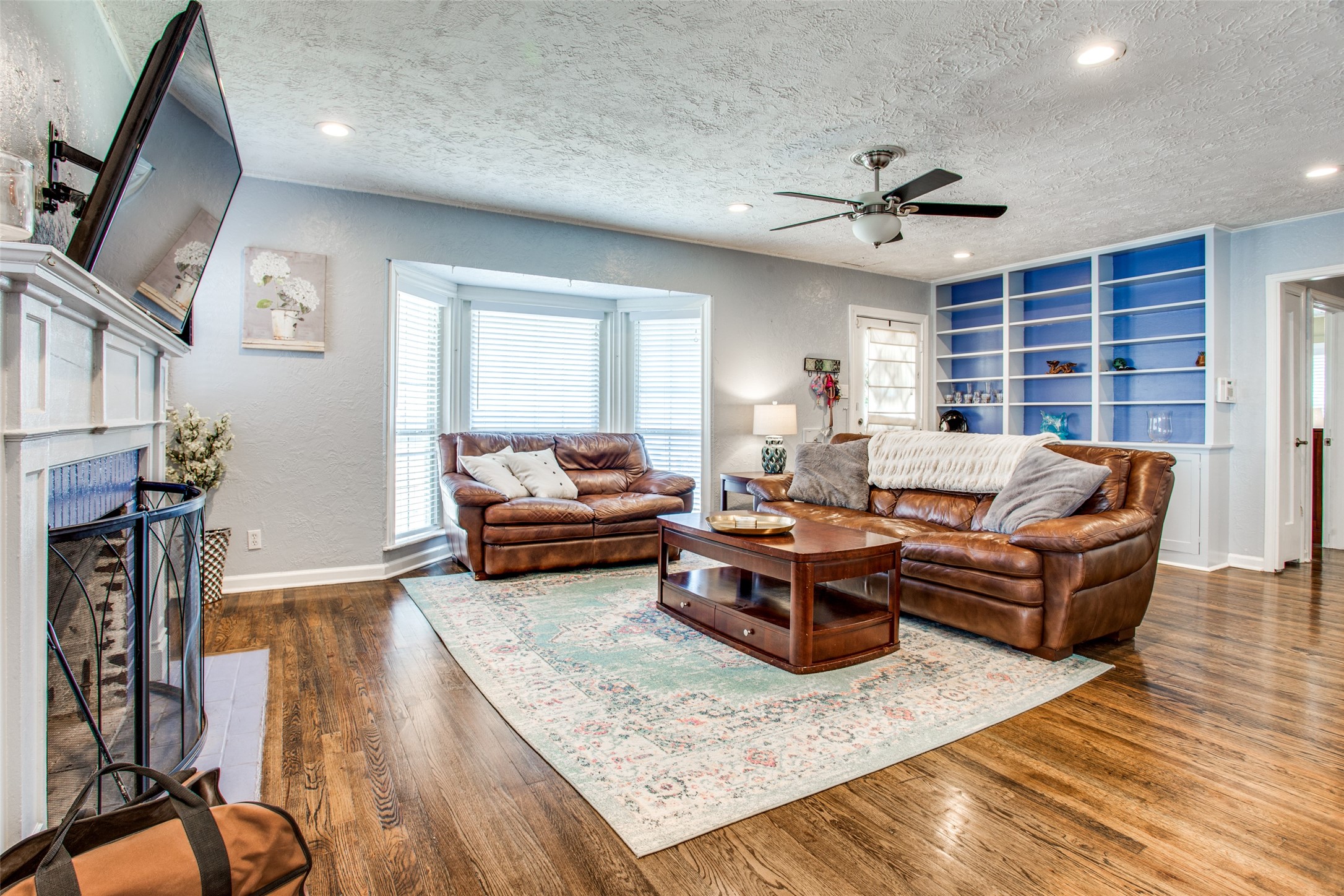 1405 Bluebonnet Drive Fort Worth TX 76111