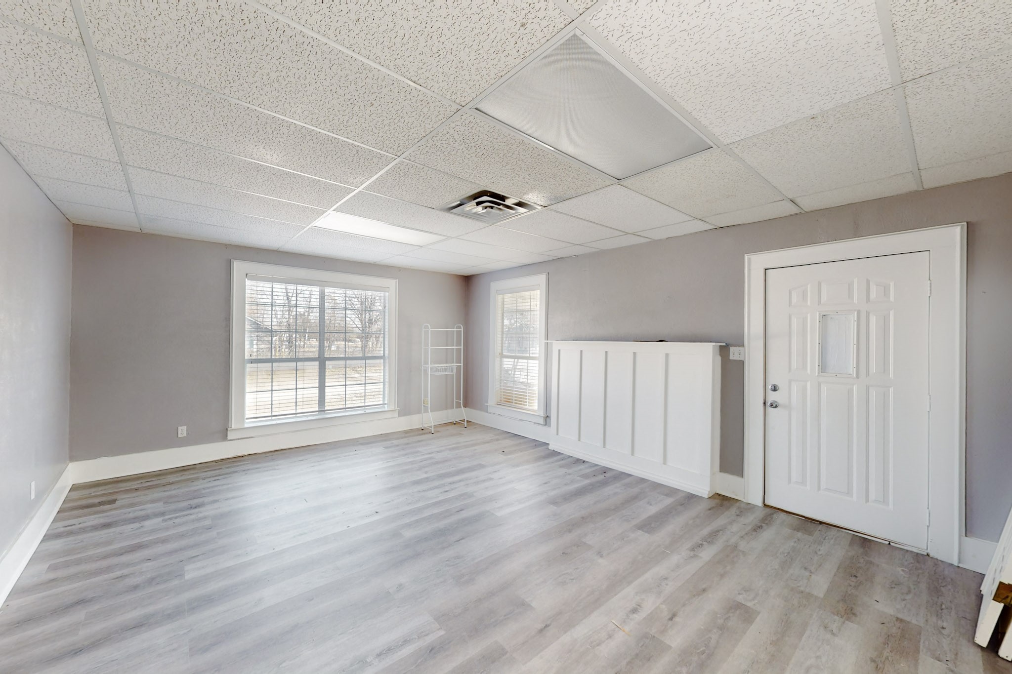 407 W Main Street Whitesboro TX 76273