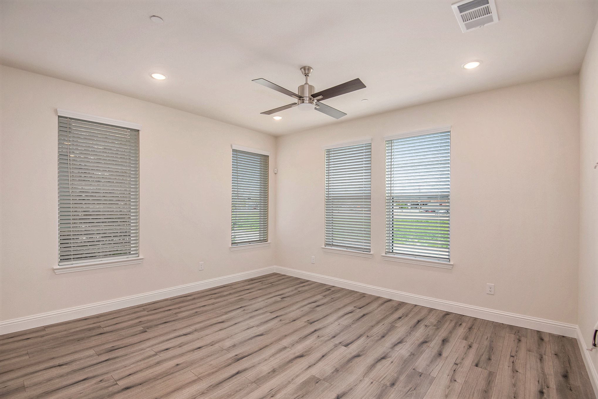 4525 Bishop Street North Richland Hills TX 76180