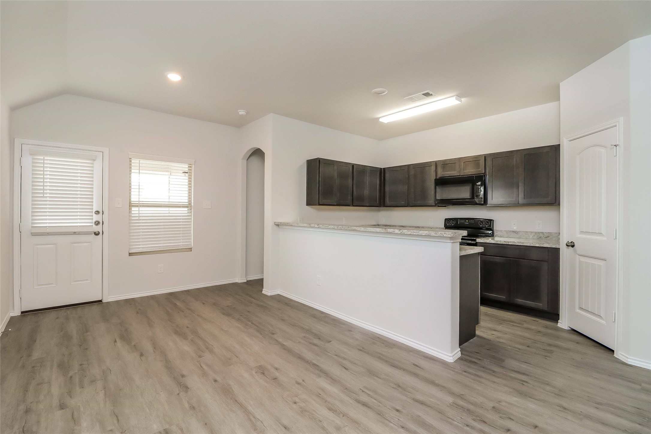 8220 Runner Oak Fort Worth TX 76123