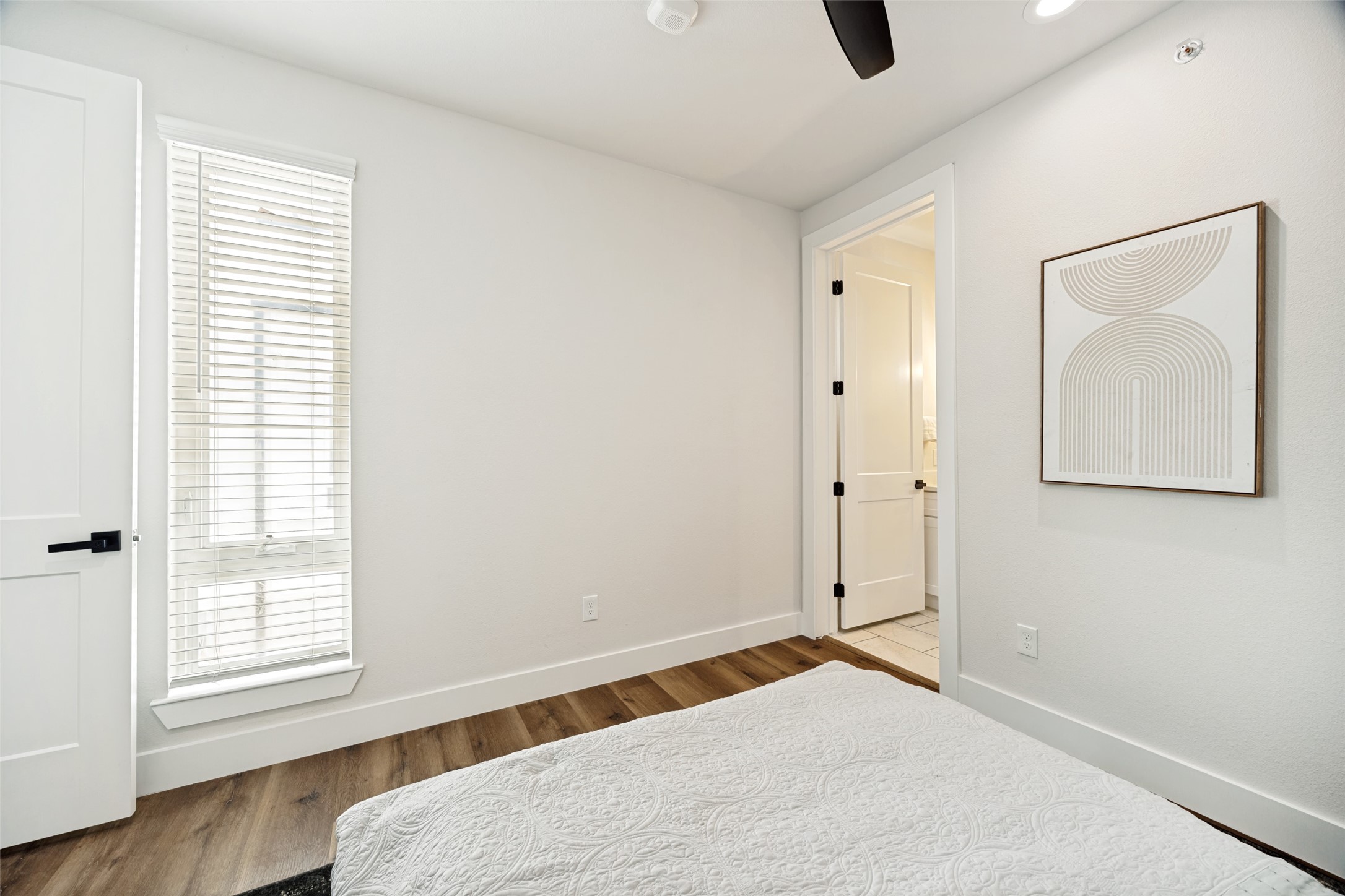 5637 Live Oak Street Dallas TX 75206