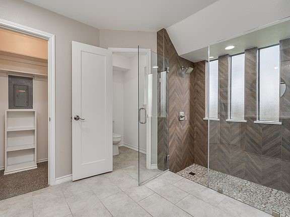 9922 Hickory Crossing Dallas TX 75243