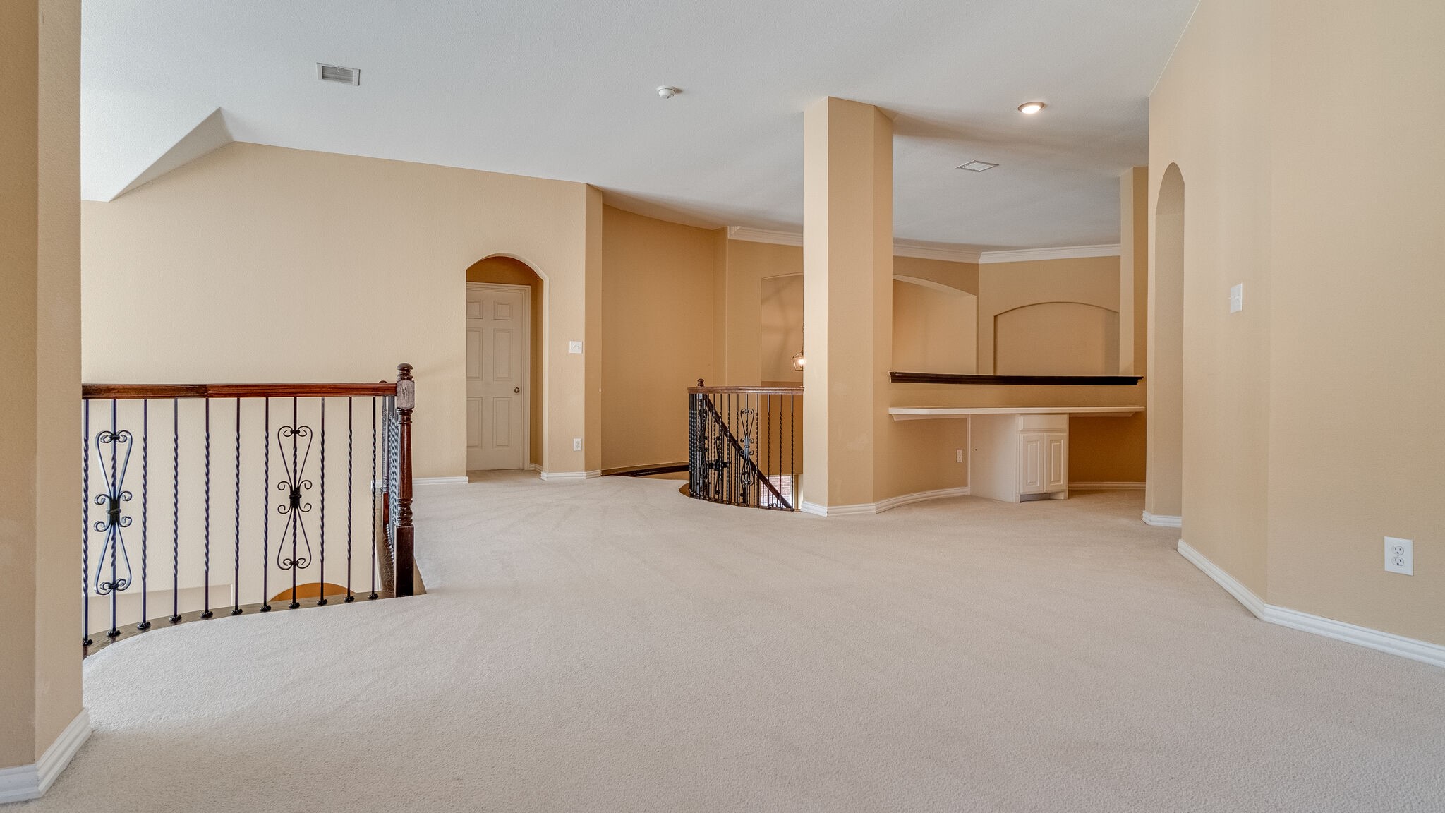 8394 Fullerton Street Lantana TX 76226