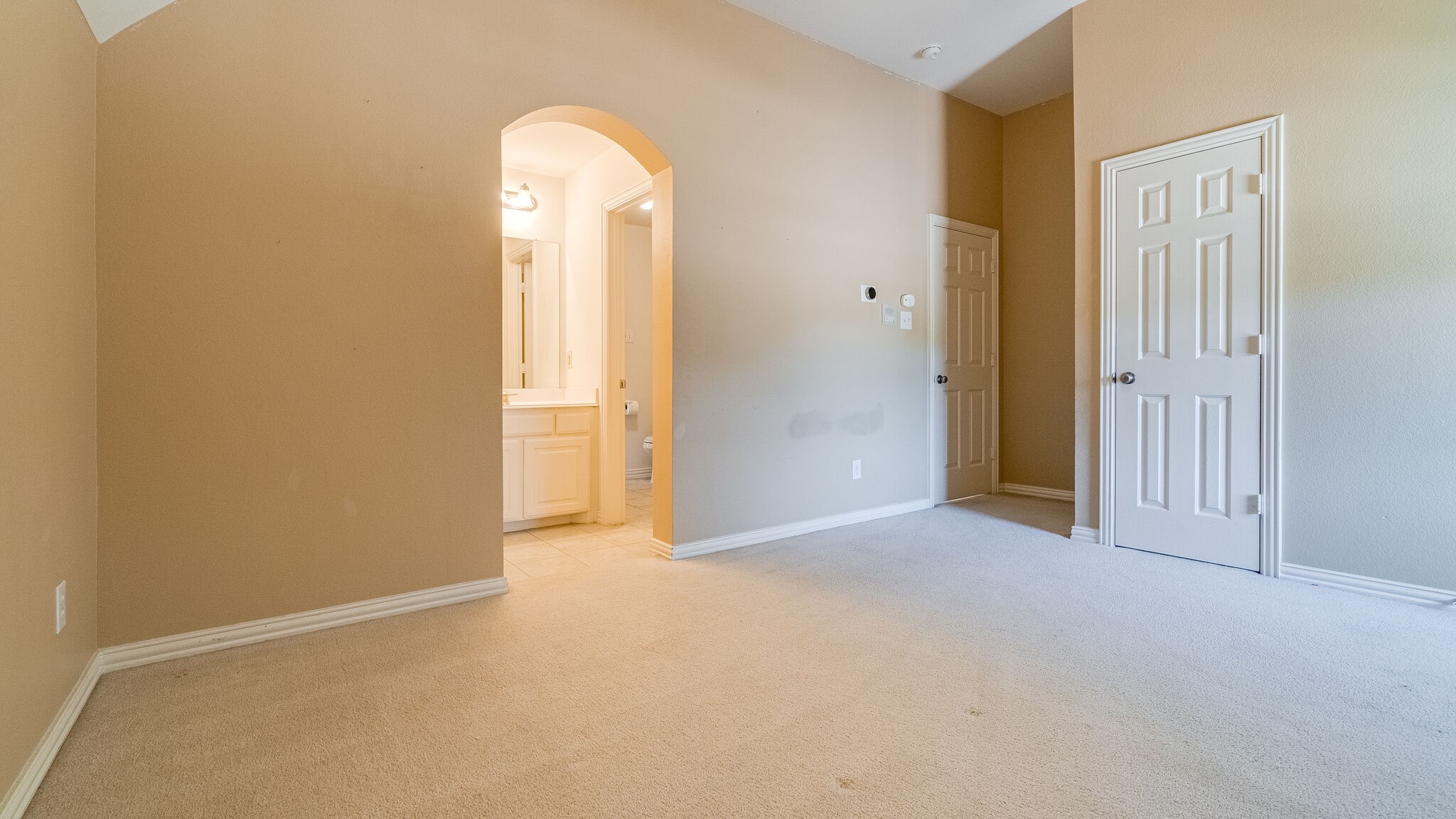 8394 Fullerton Street Lantana TX 76226