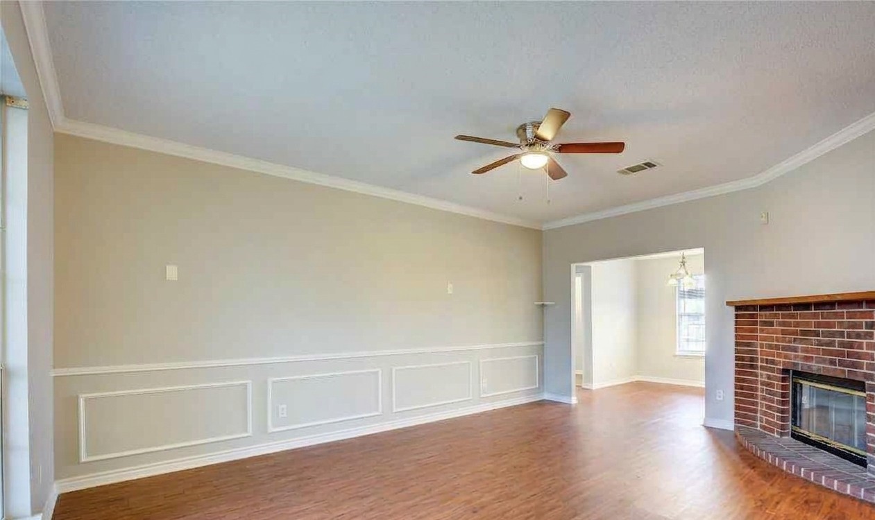 863 Colson Drive Arlington TX 76002