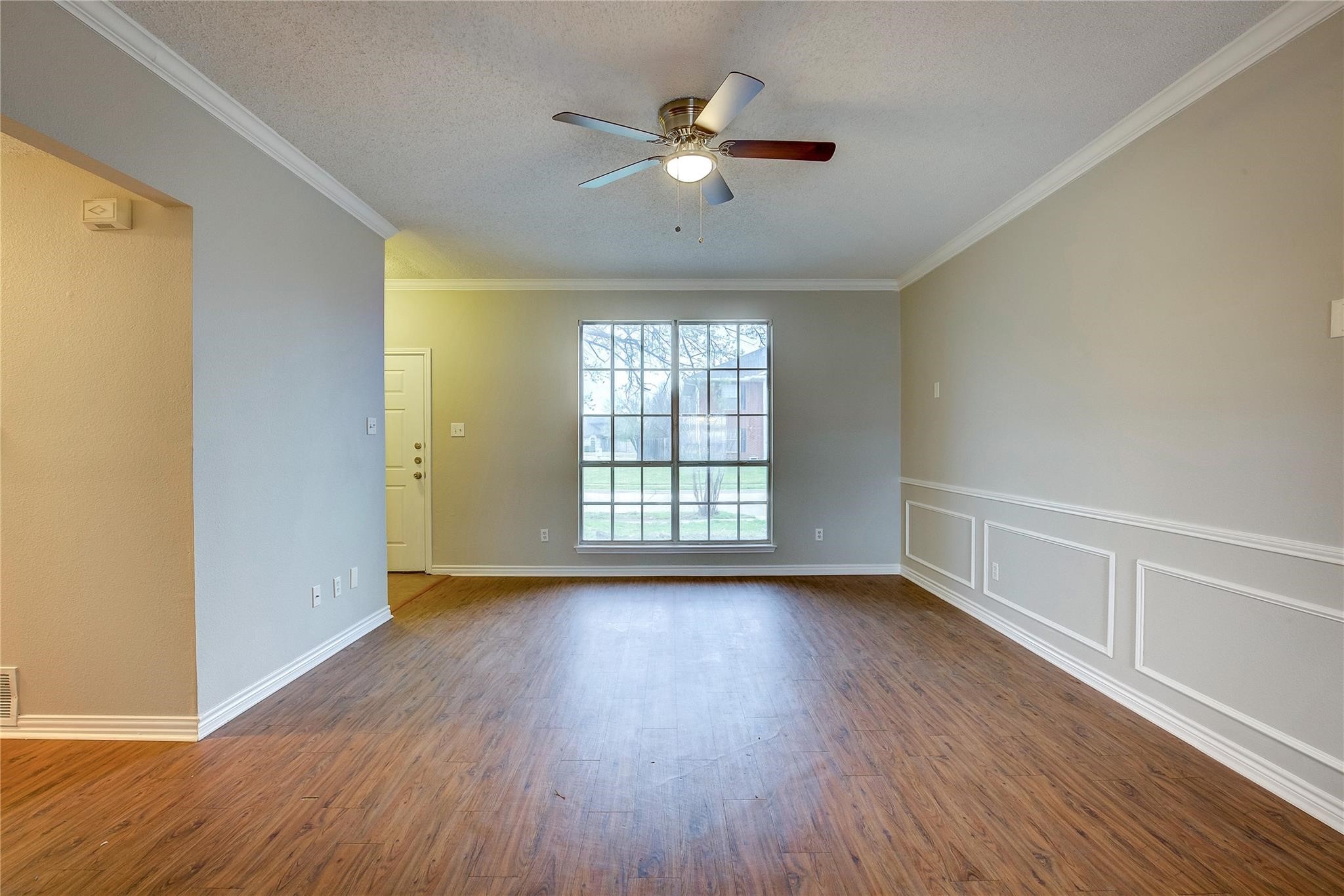 863 Colson Drive Arlington TX 76002