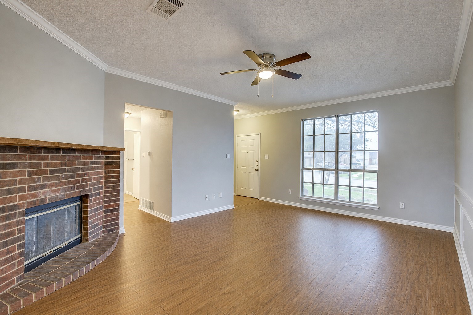863 Colson Drive Arlington TX 76002