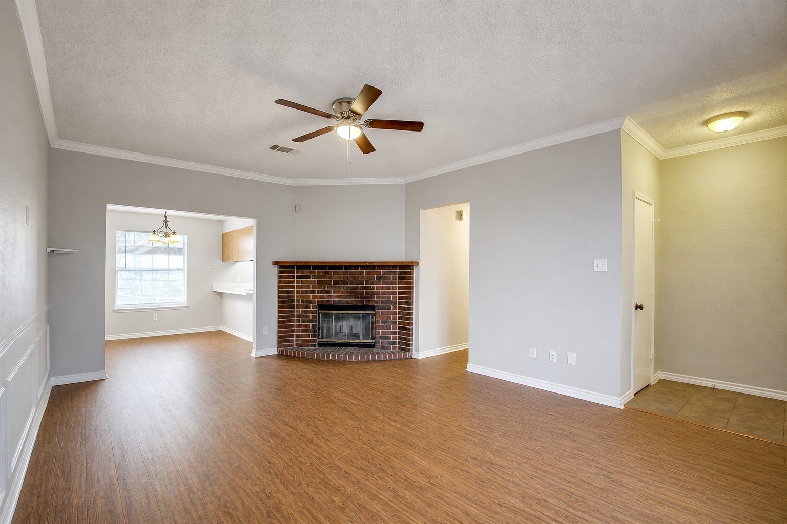 863 Colson Drive Arlington TX 76002