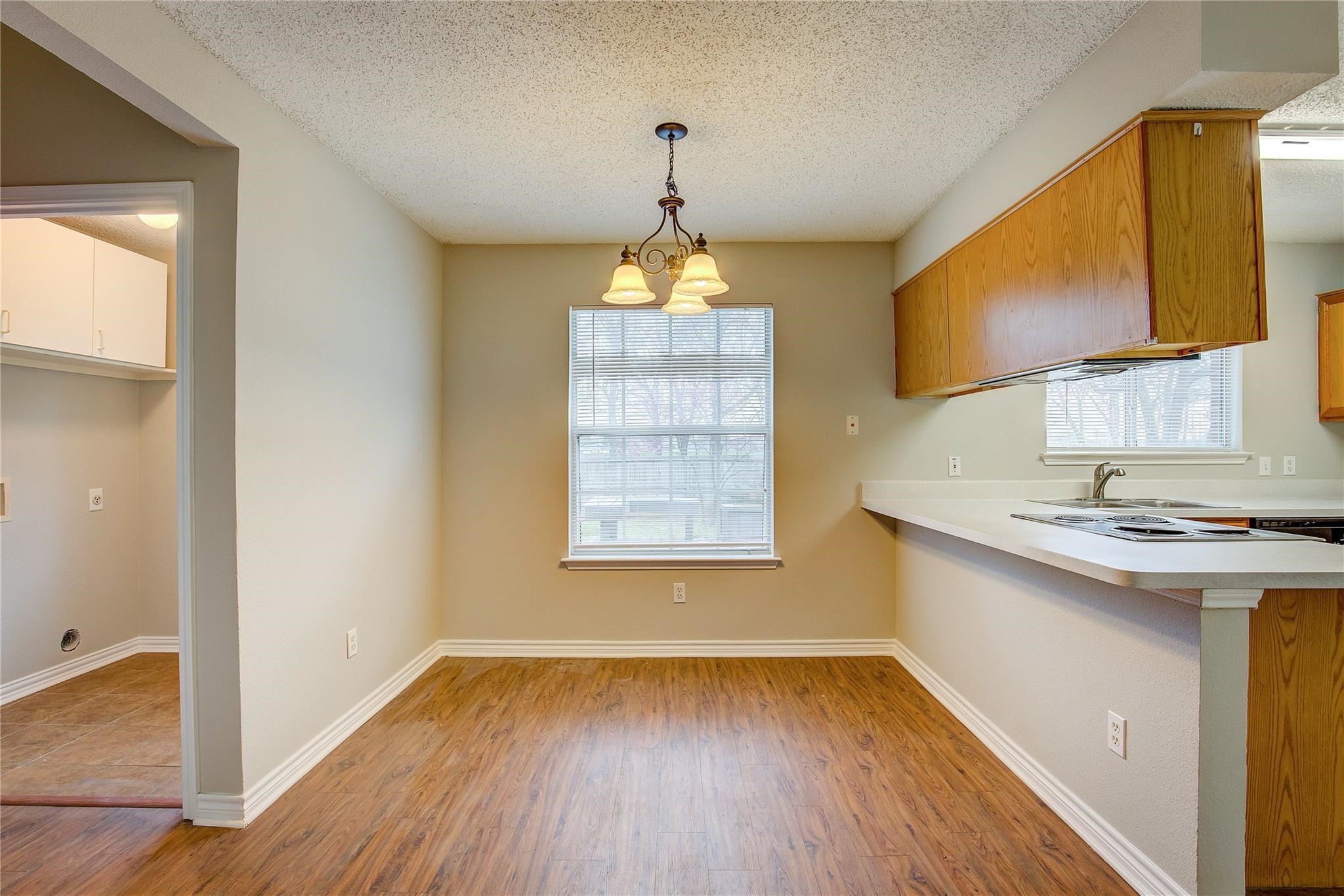 863 Colson Drive Arlington TX 76002