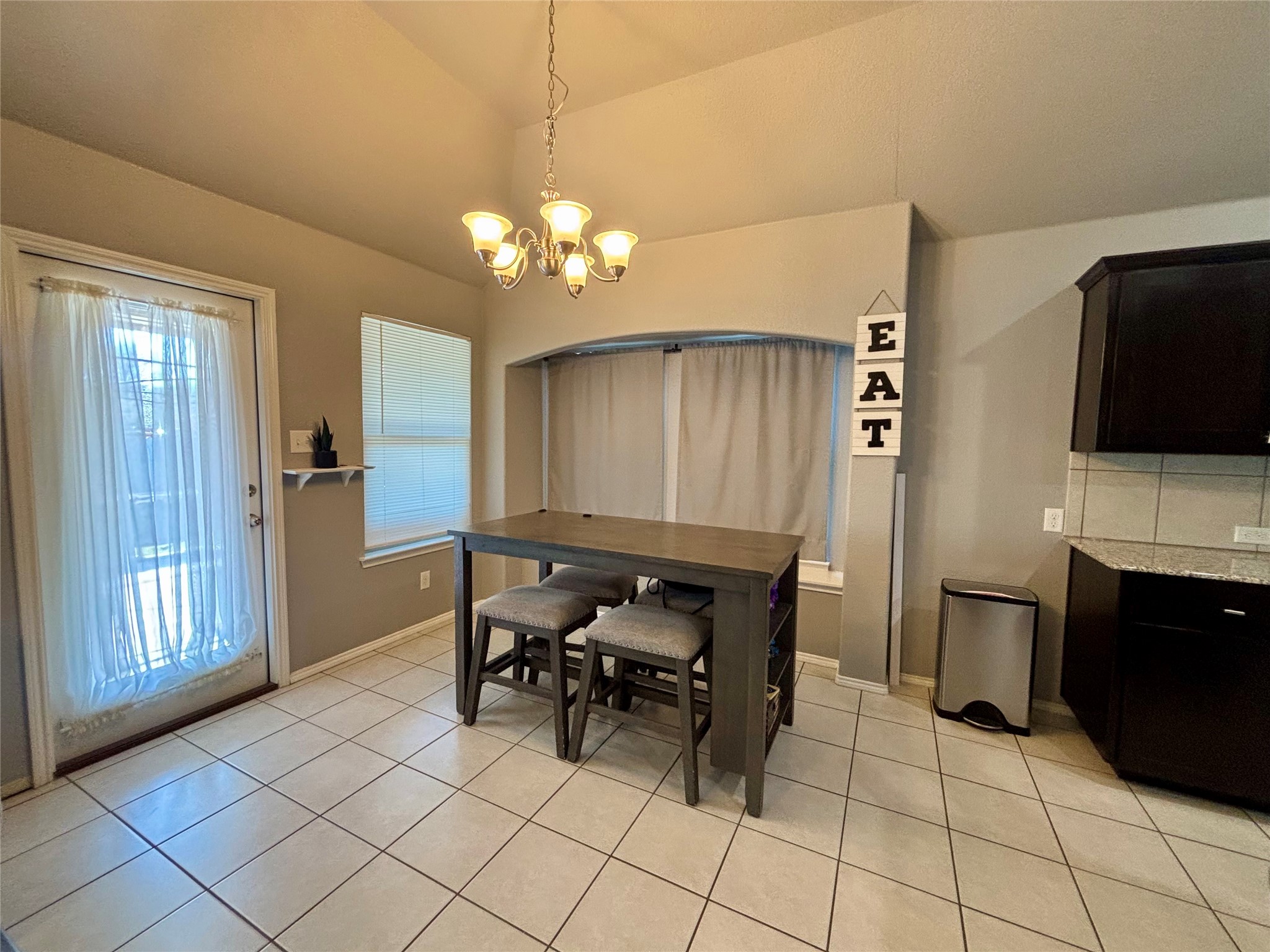 900 Grouse Road Glenn Heights TX 75154