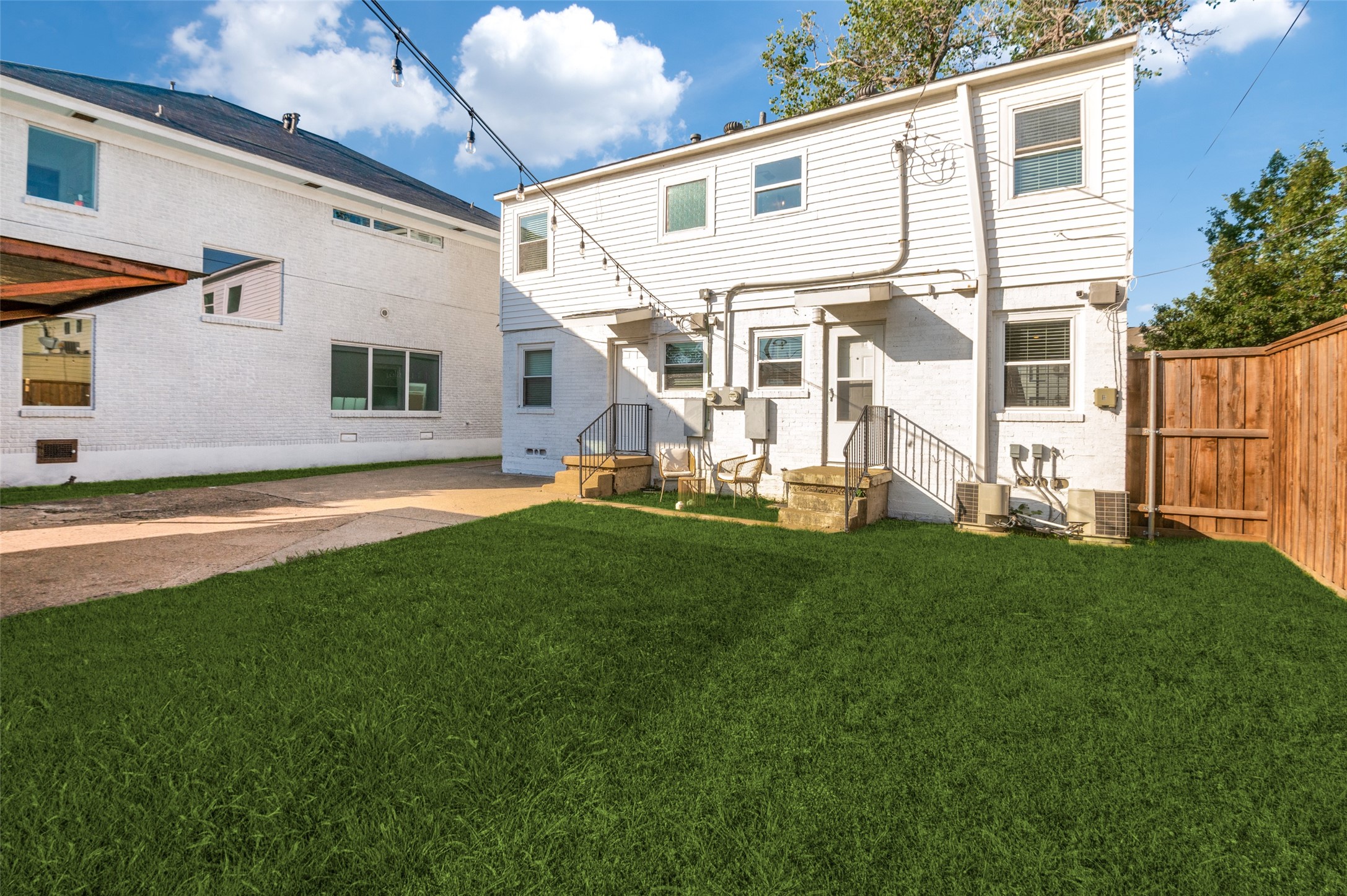 706 Cedar Hill Avenue Dallas TX 75208
