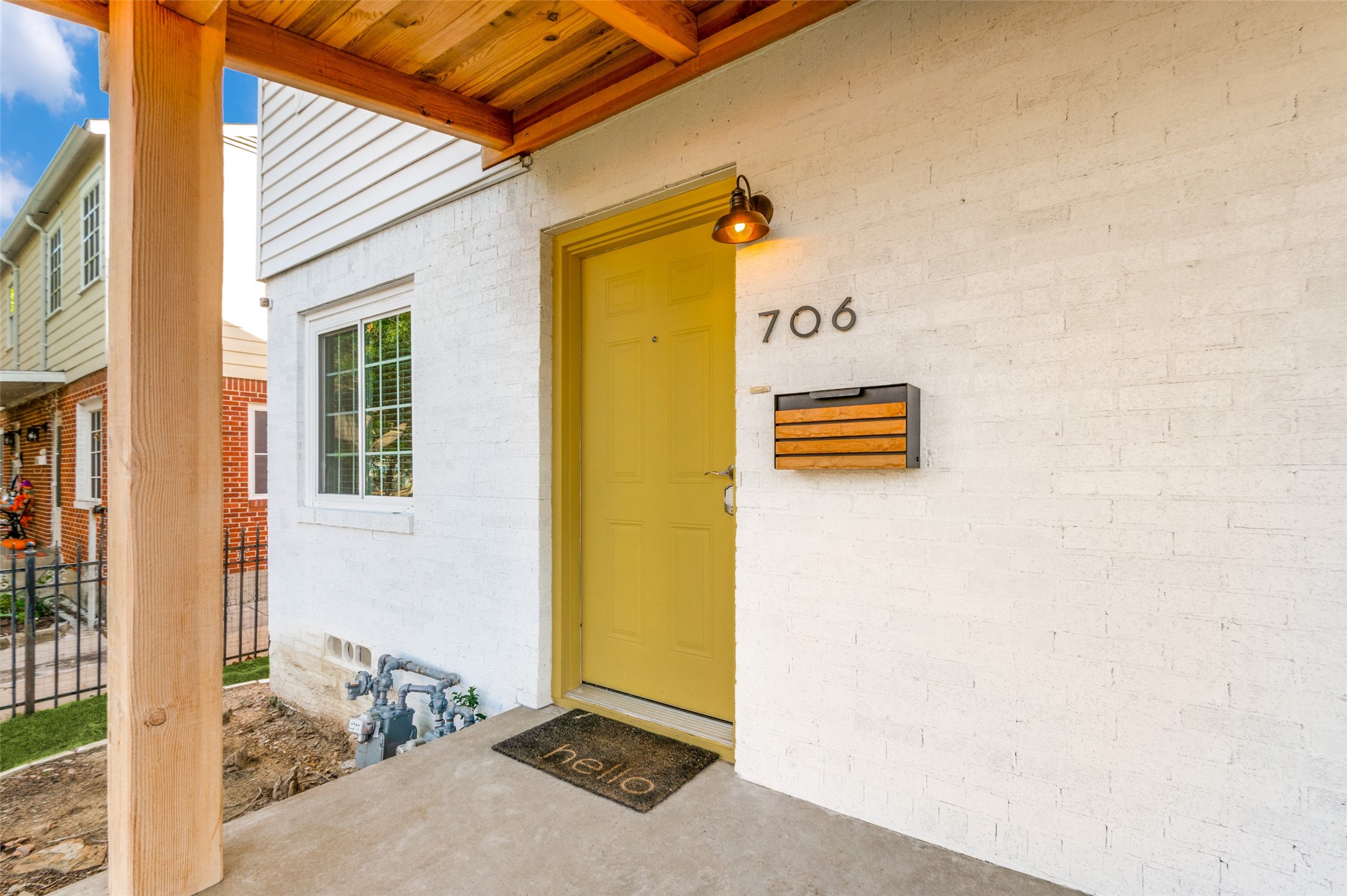 706 Cedar Hill Avenue Dallas TX 75208