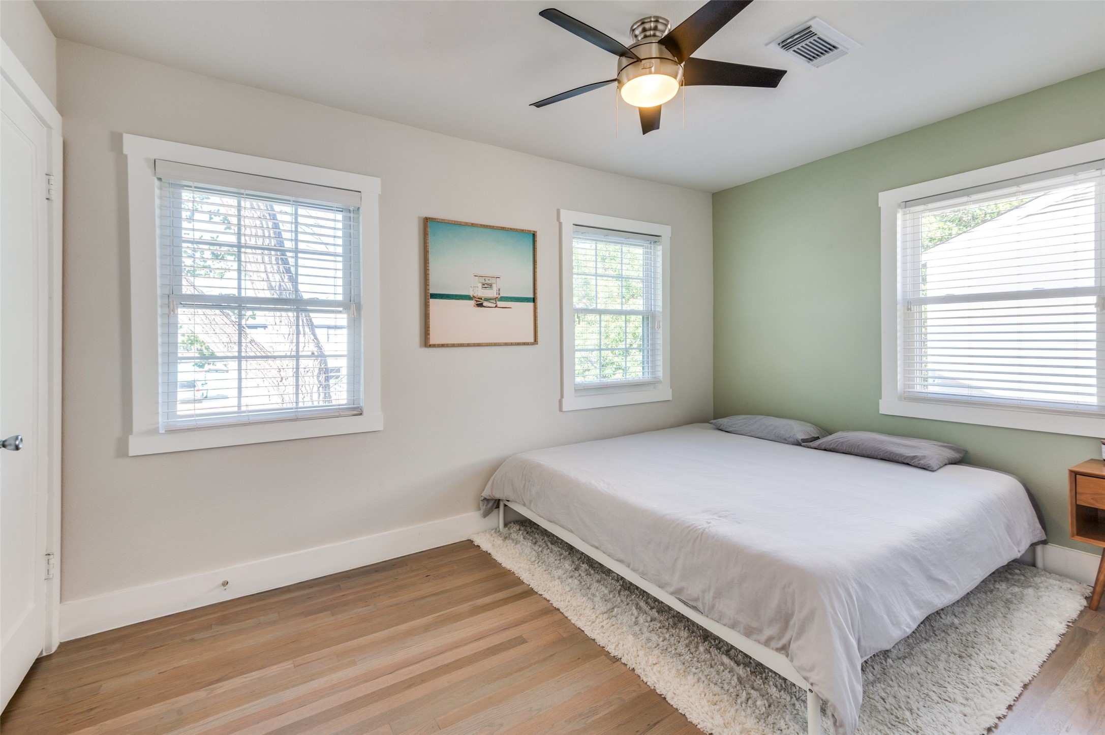 706 Cedar Hill Avenue Dallas TX 75208