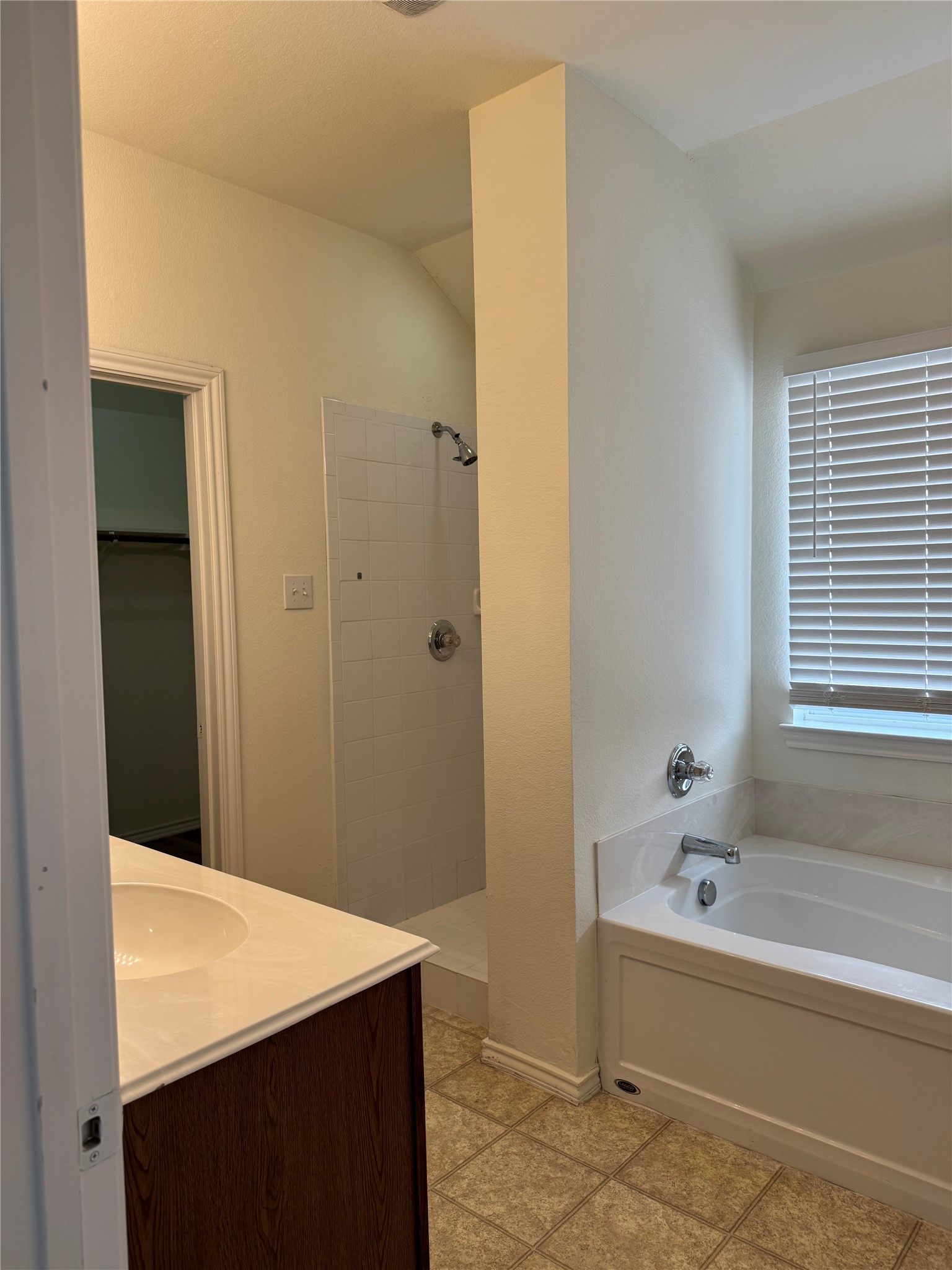 4512 Chris Drive Fort Worth TX 76244