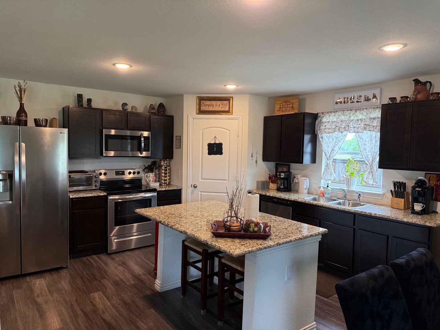 100 W North Creek Drive Sherman TX 75092