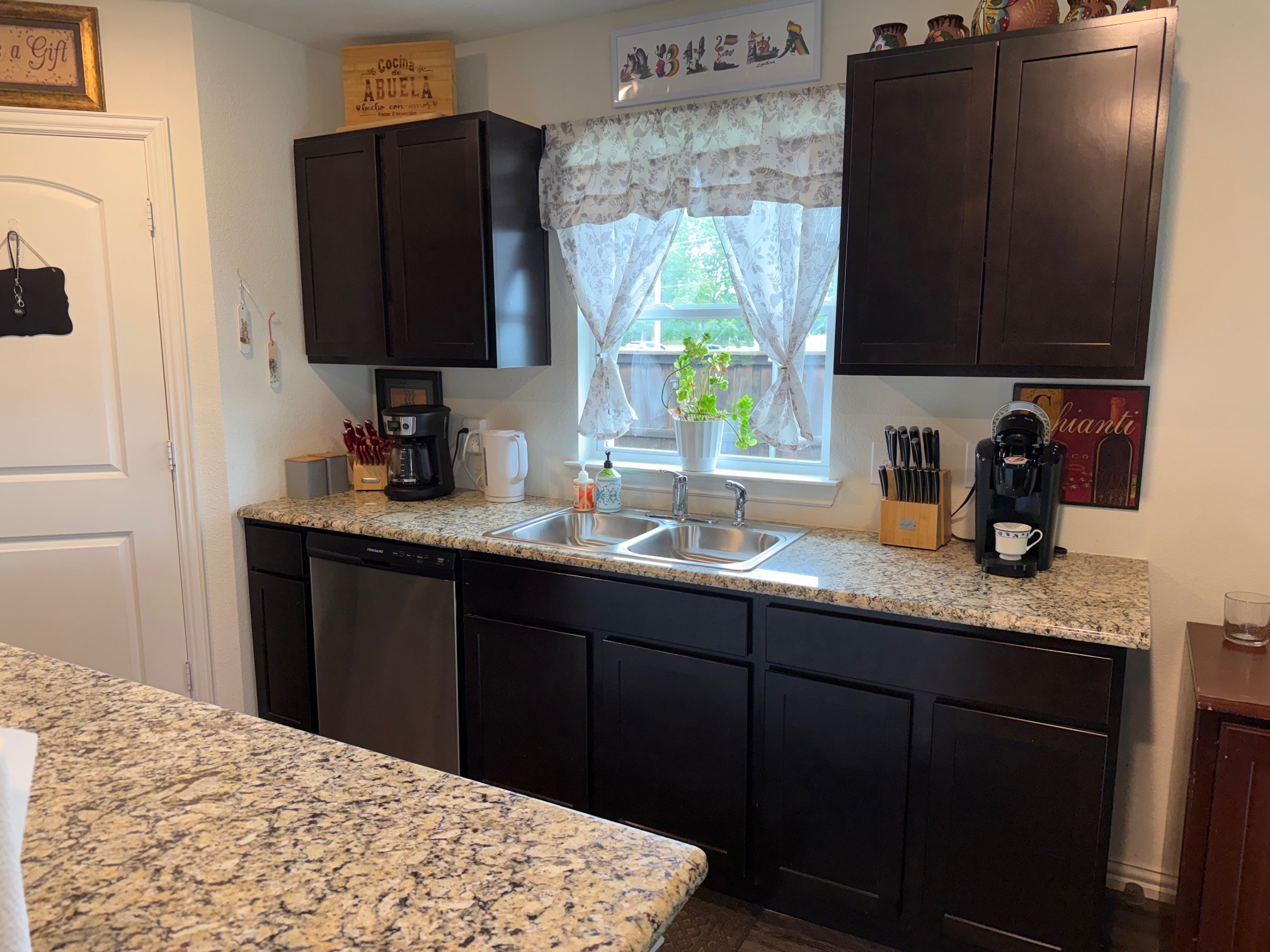 100 W North Creek Drive Sherman TX 75092