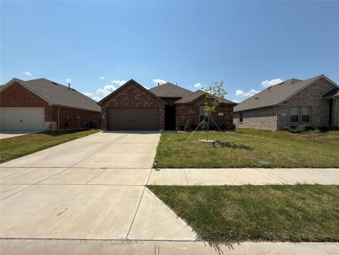 1604 Silver Landing Trail Princeton TX 75407