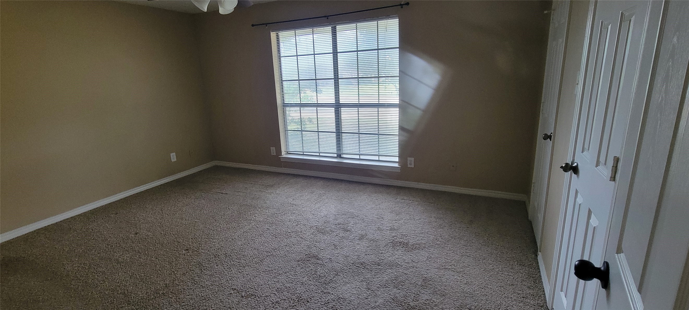 3031 Modella Avenue Dallas TX 75229