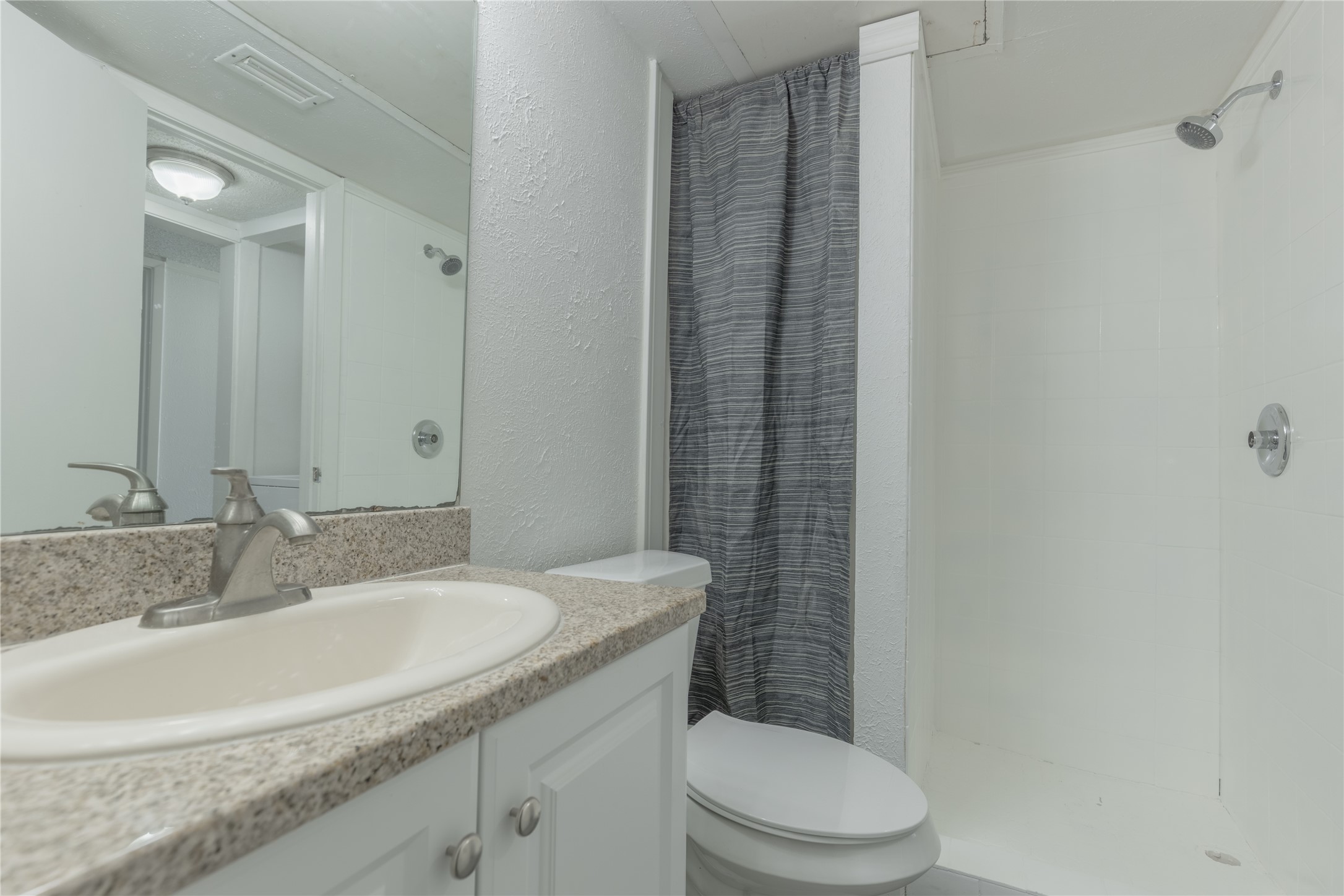 709 Arrowhead Circle Garland TX 75043