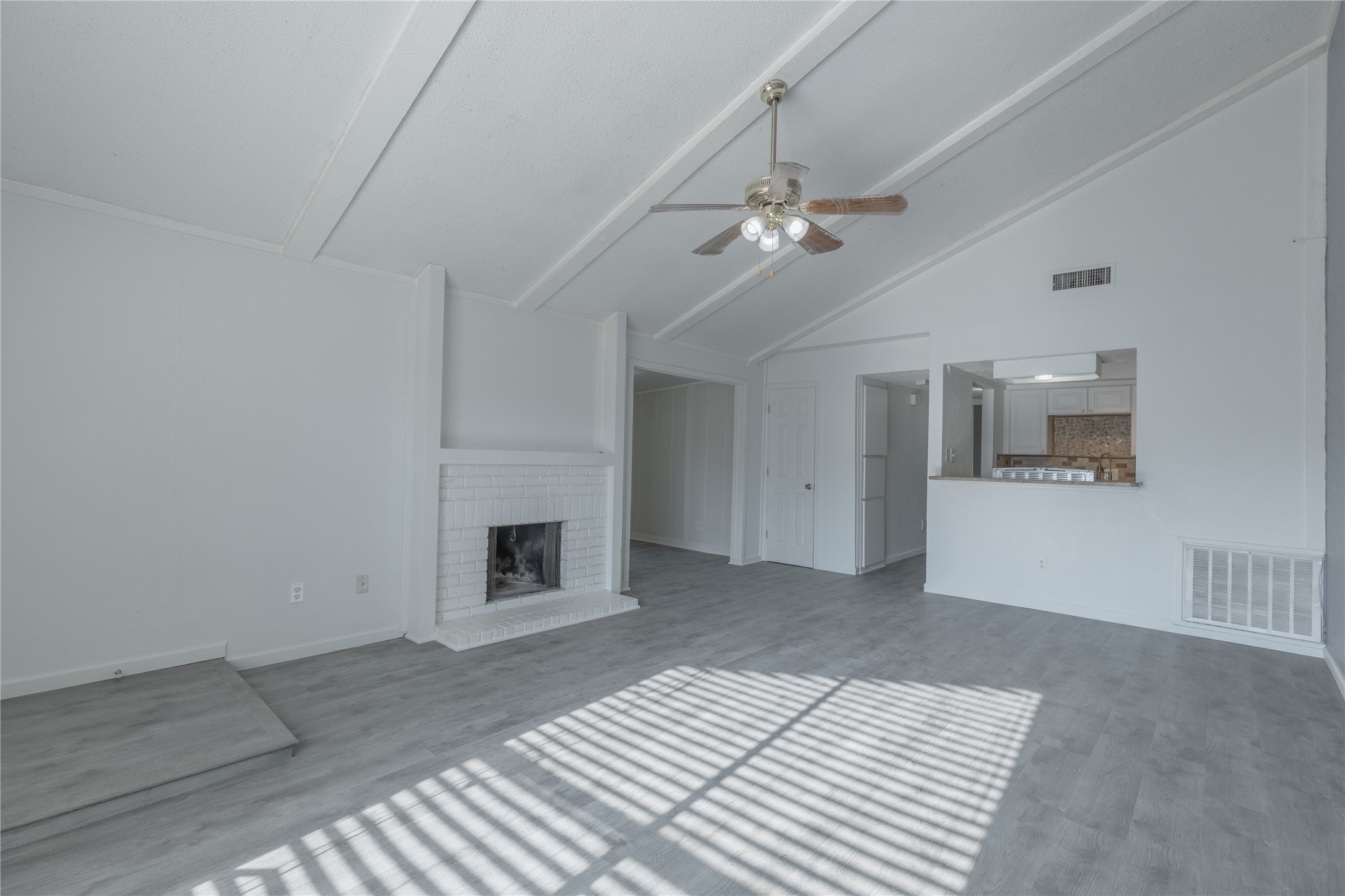 709 Arrowhead Circle Garland TX 75043