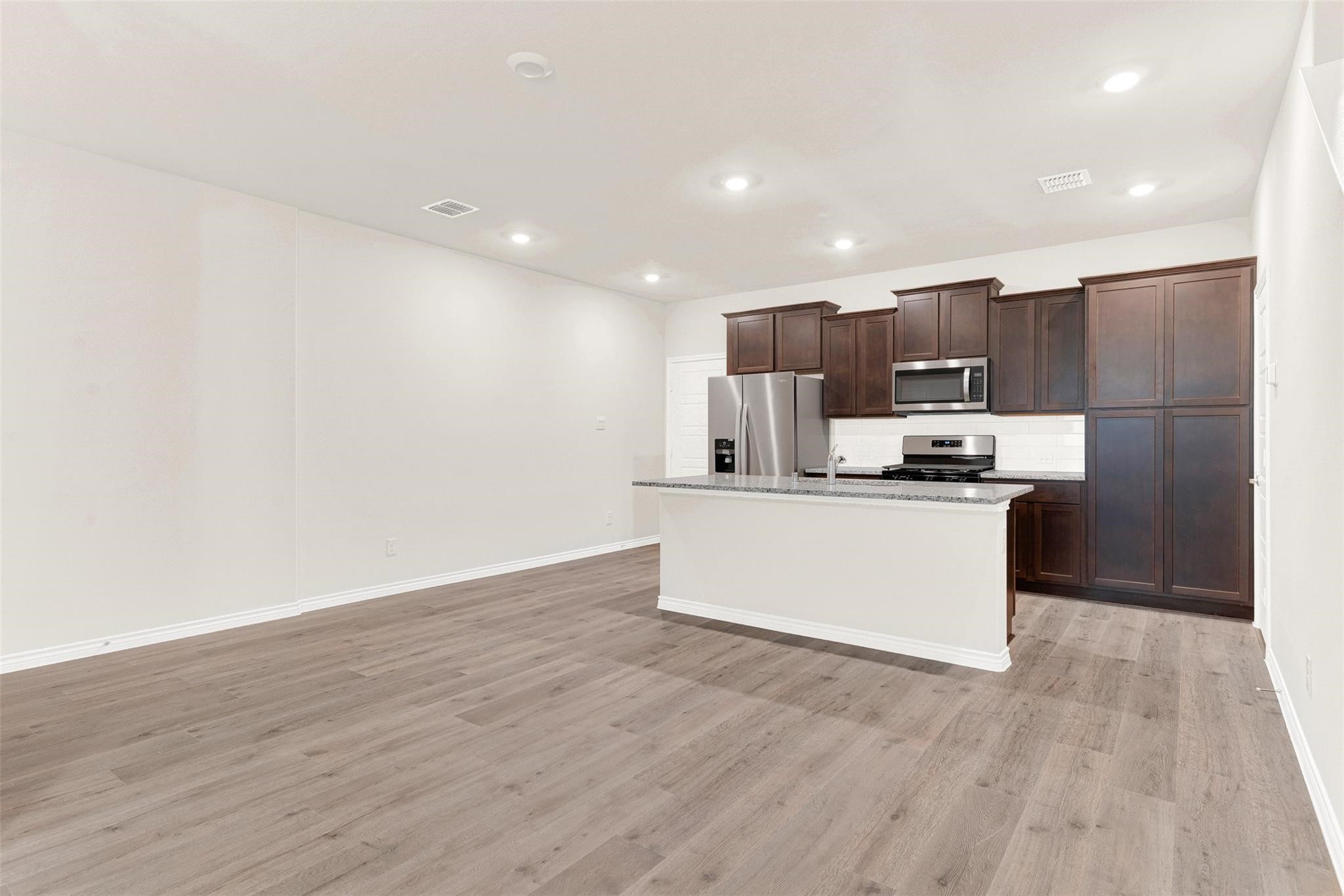 1931 Hellams Lane Royse City TX 75189
