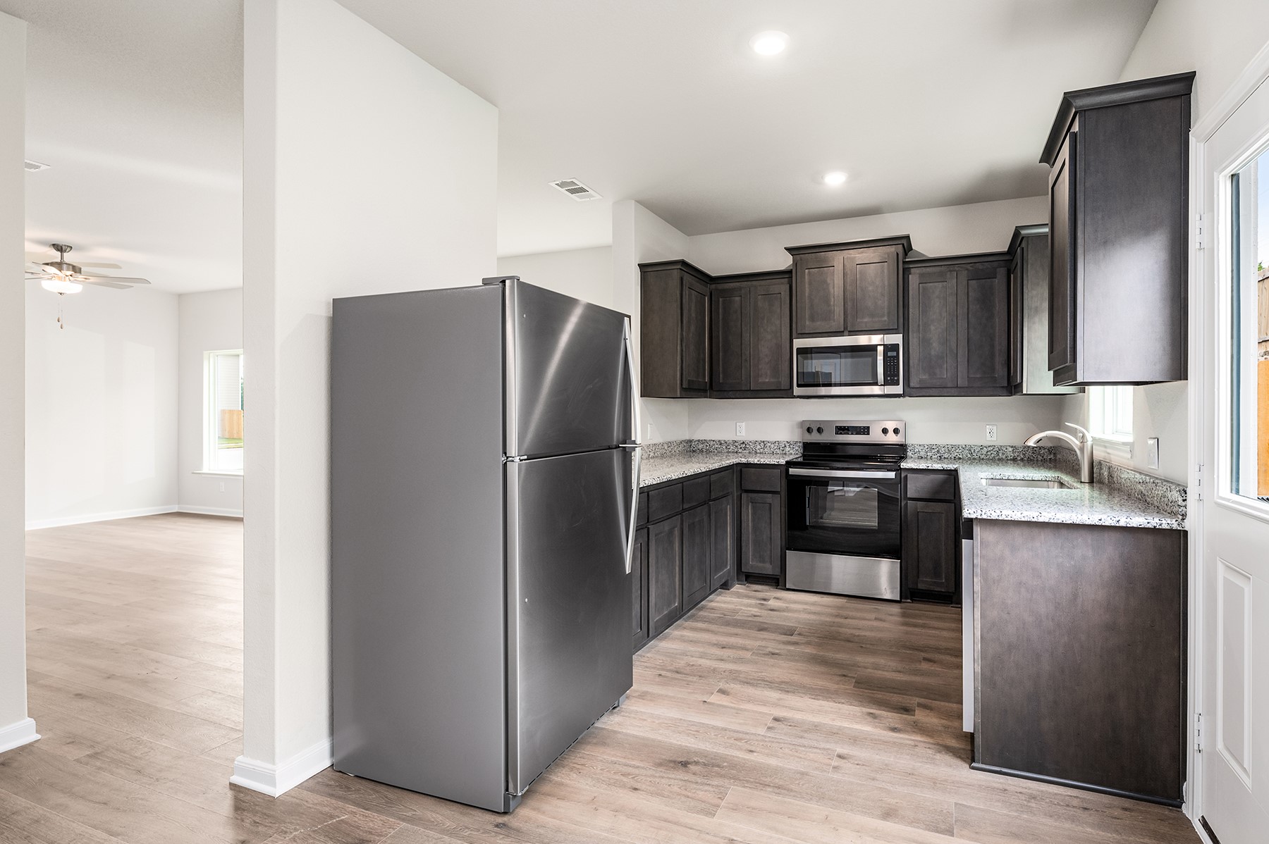 6326 Emerald Tree Lane Dallas TX 75241
