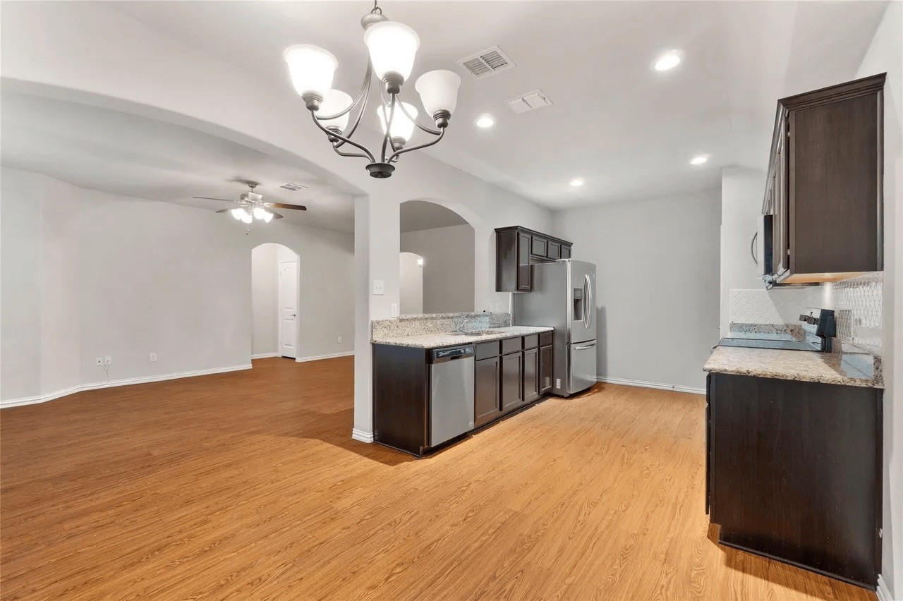 2905 Pacifico Way Fort Worth TX 76111