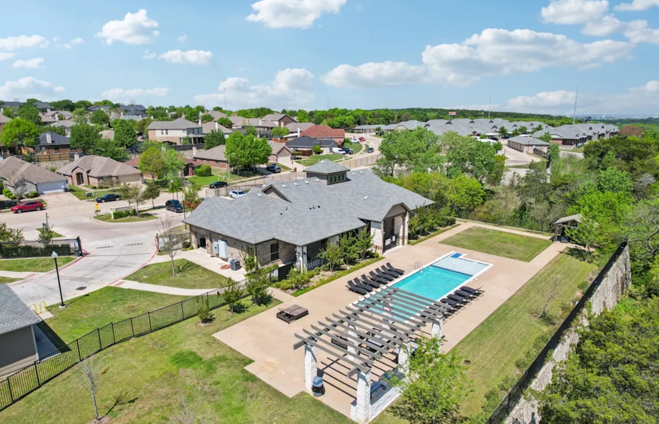 8200 Clarksprings Drive Dallas TX 75236