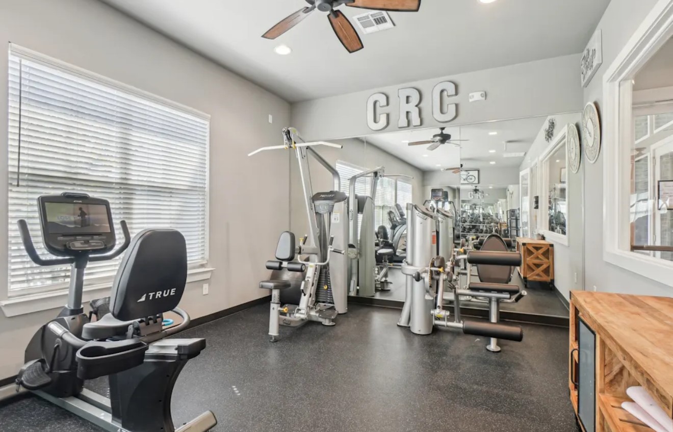 8200 Clarksprings Drive Dallas TX 75236
