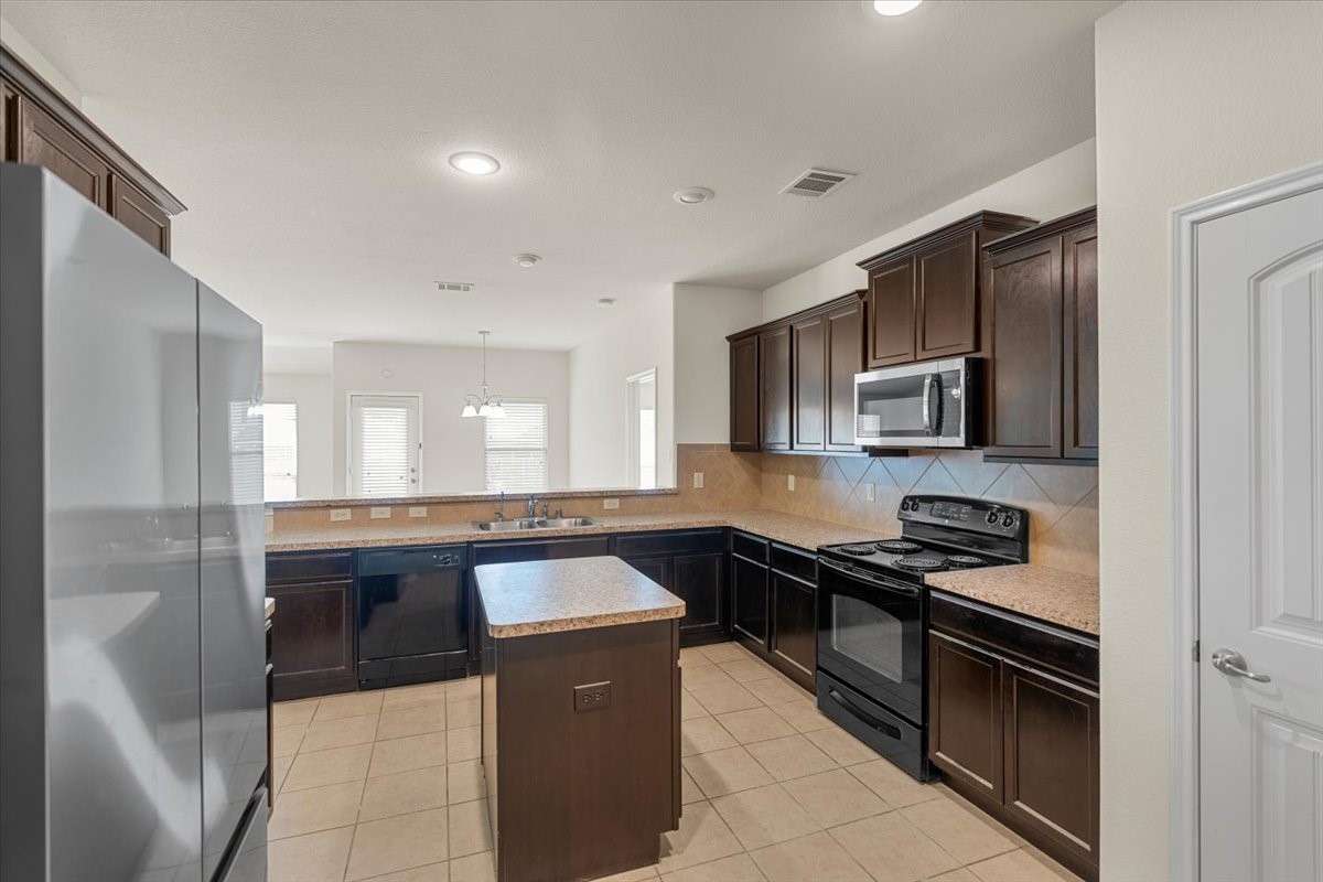 1729 Park Trails Boulevard Princeton TX 75407