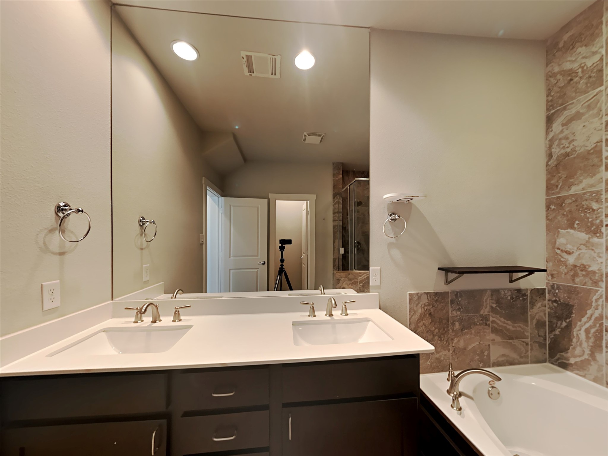 1318 Palm Springs Lane Dallas TX 75204