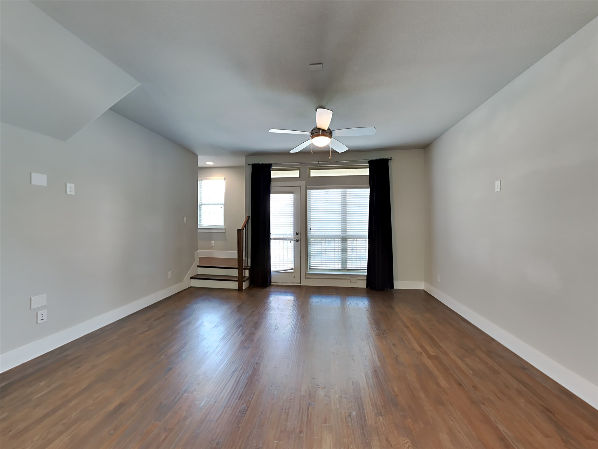 1318 Palm Springs Lane Dallas TX 75204