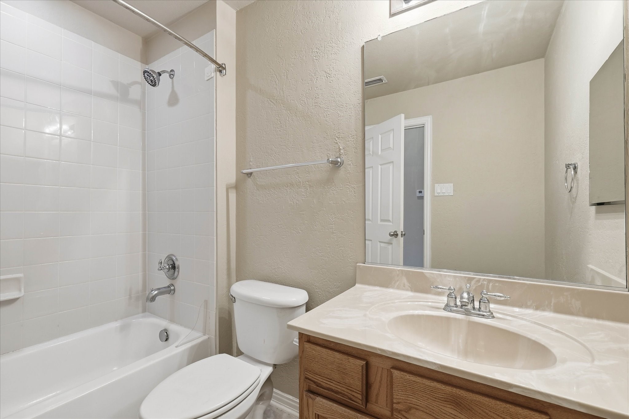 1725 Brookview Drive Carrollton TX 75007