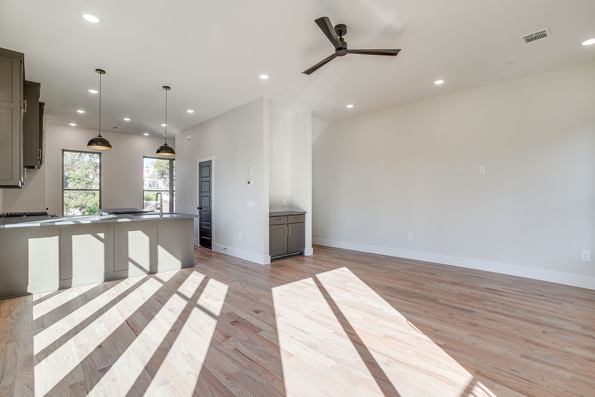 2820 Weisenberger Street Fort Worth TX 76107