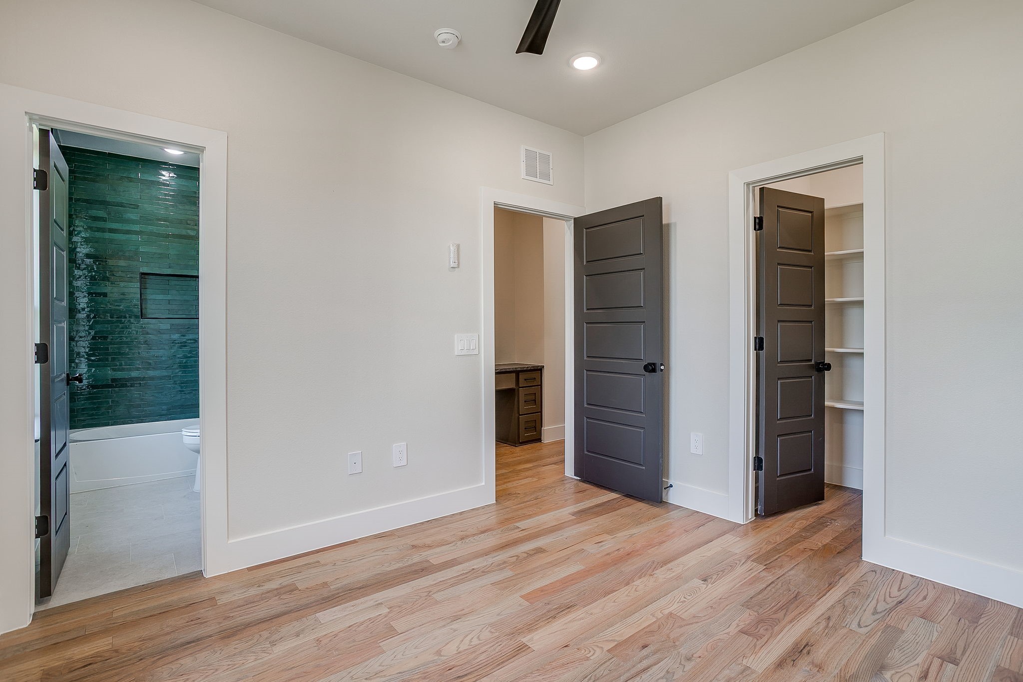 2820 Weisenberger Street Fort Worth TX 76107