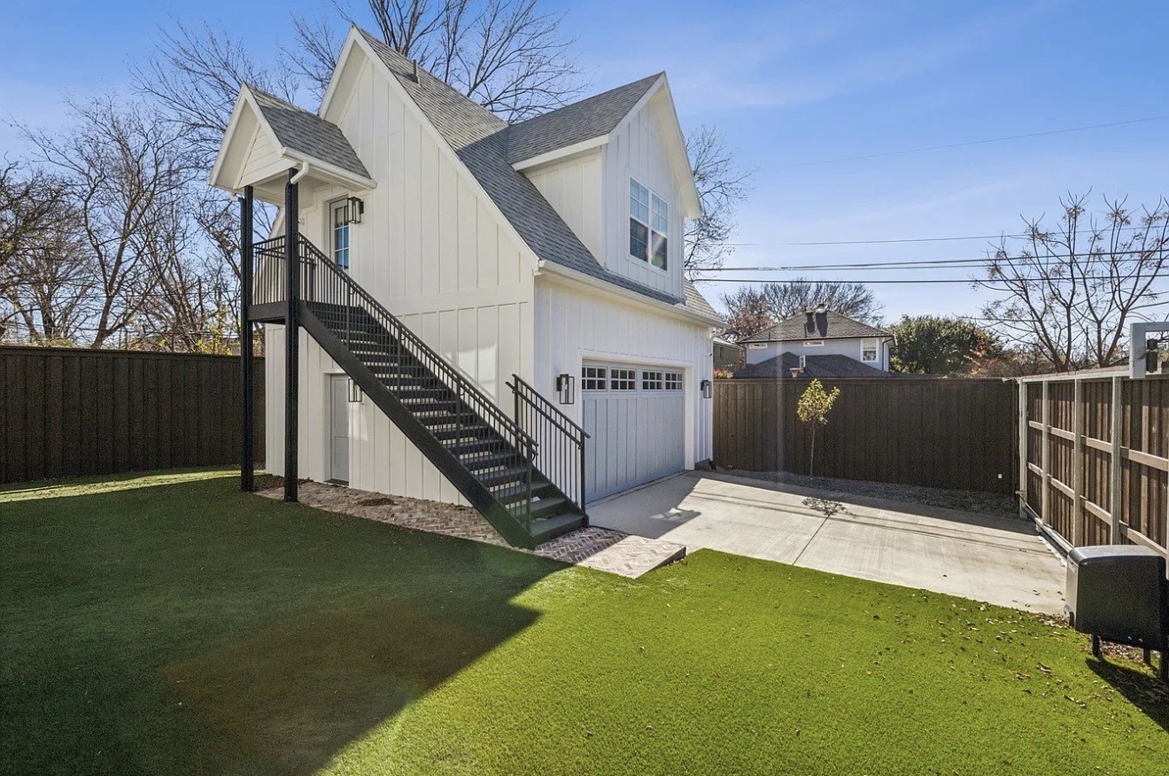5800 Goodwin Avenue Dallas TX 75206