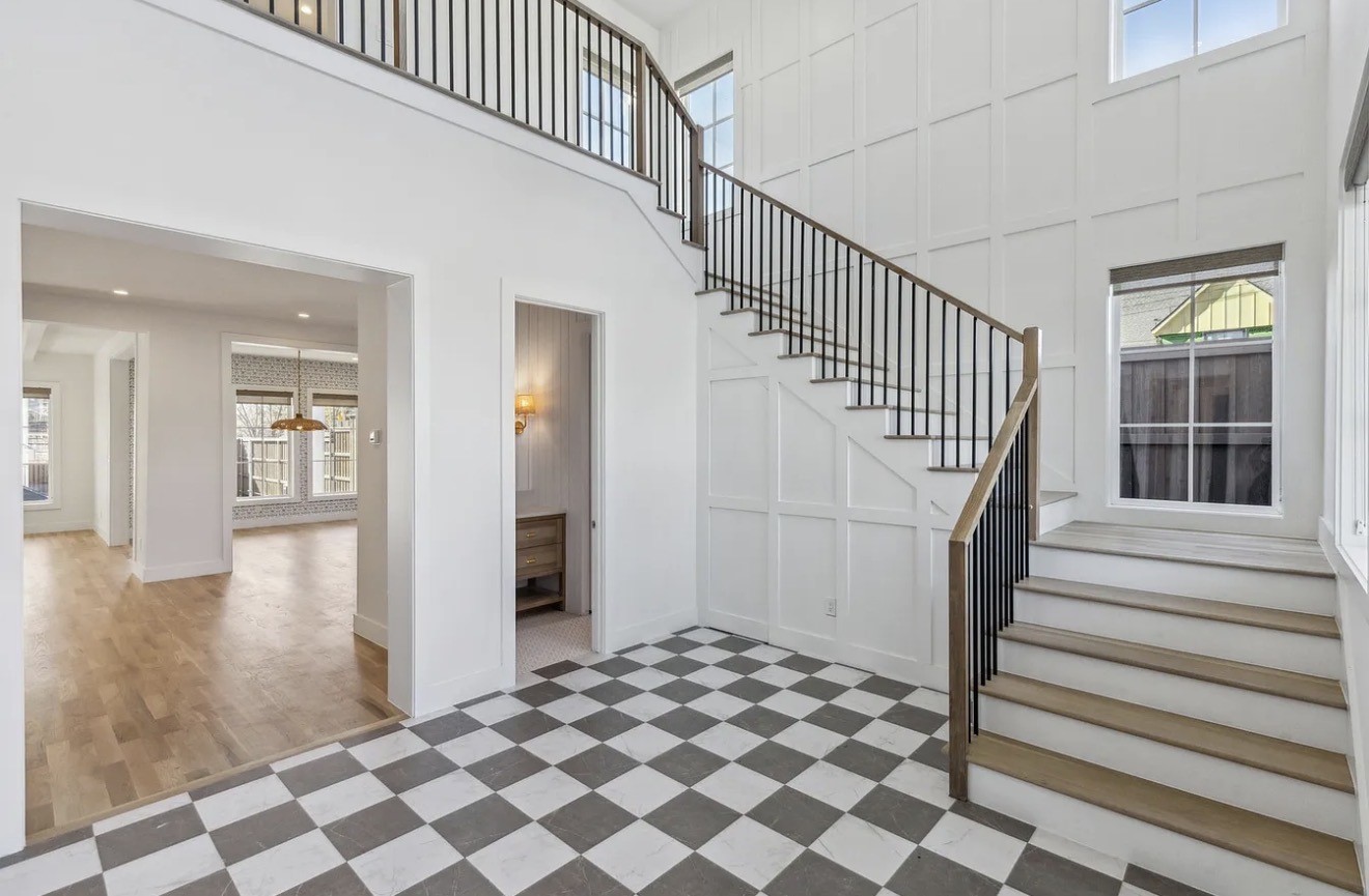 5800 Goodwin Avenue Dallas TX 75206