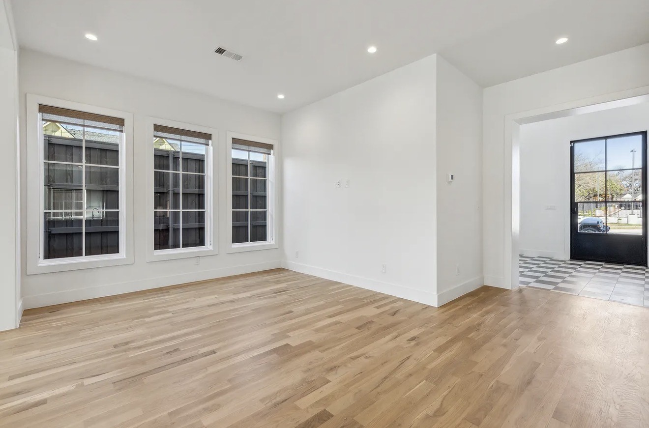 5800 Goodwin Avenue Dallas TX 75206