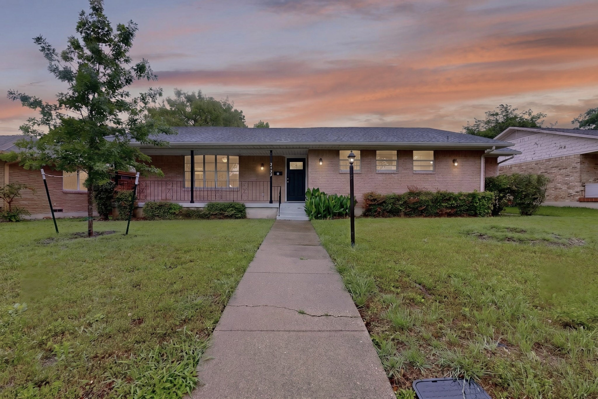 2522 Pinebluff Drive Dallas TX 75228