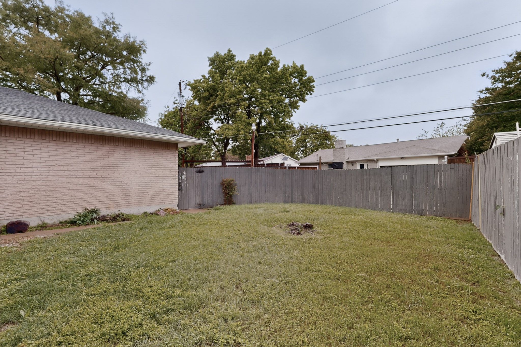2522 Pinebluff Drive Dallas TX 75228